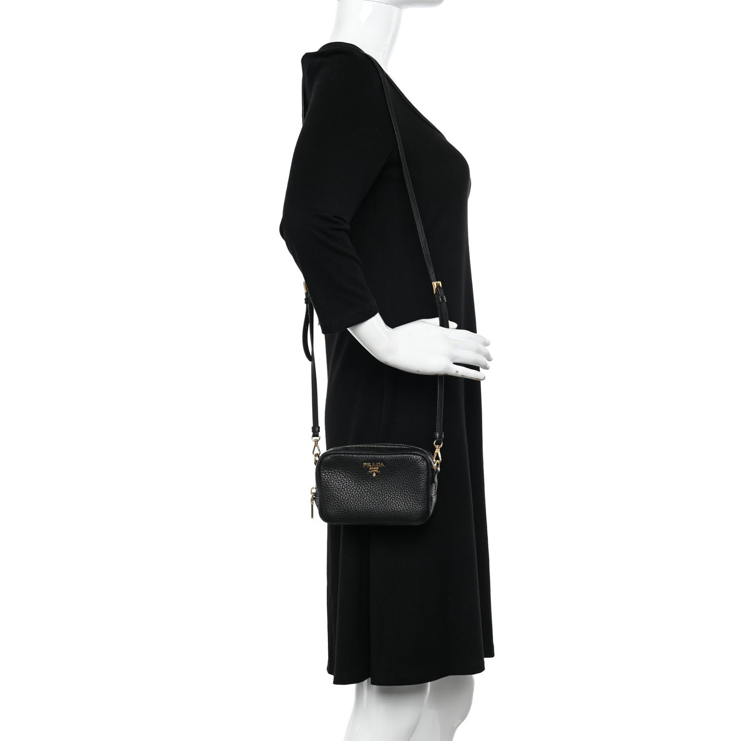 Vitello Daino Mini Camera Crossbody Black