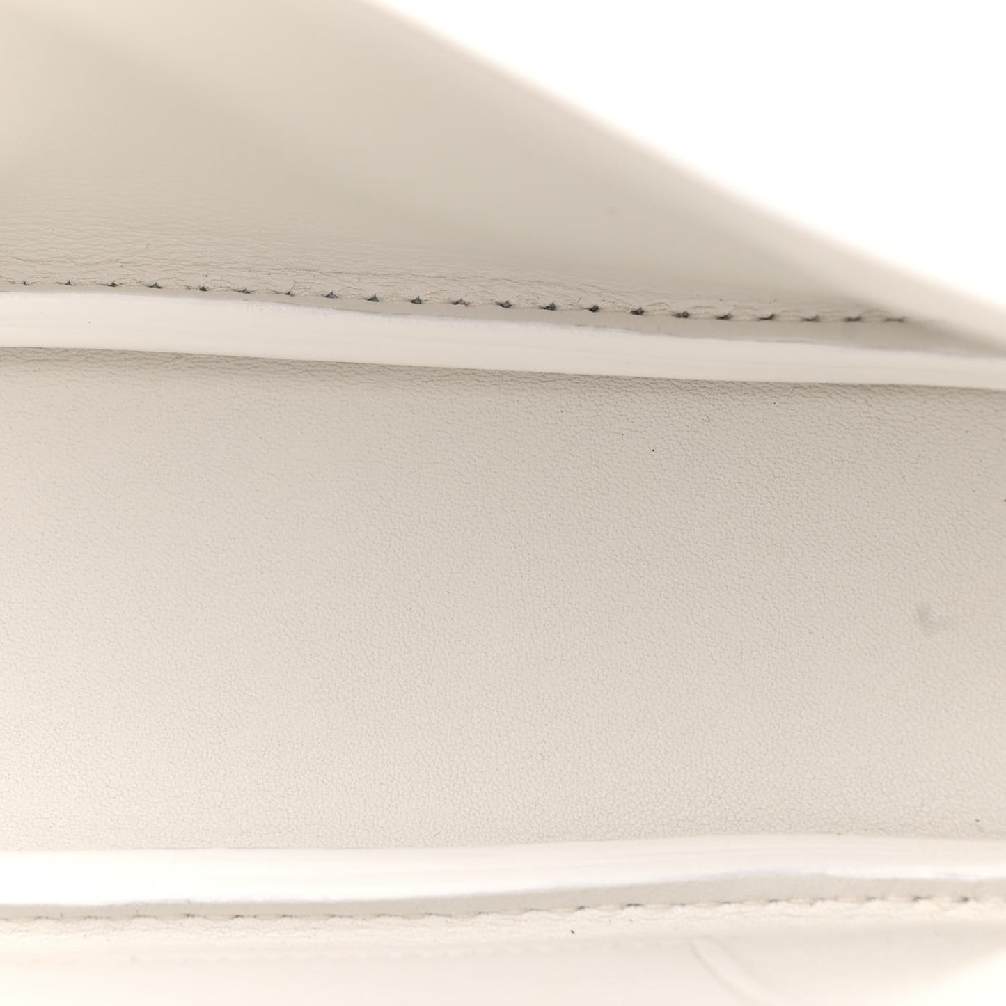 Swift Kelly Moove New White