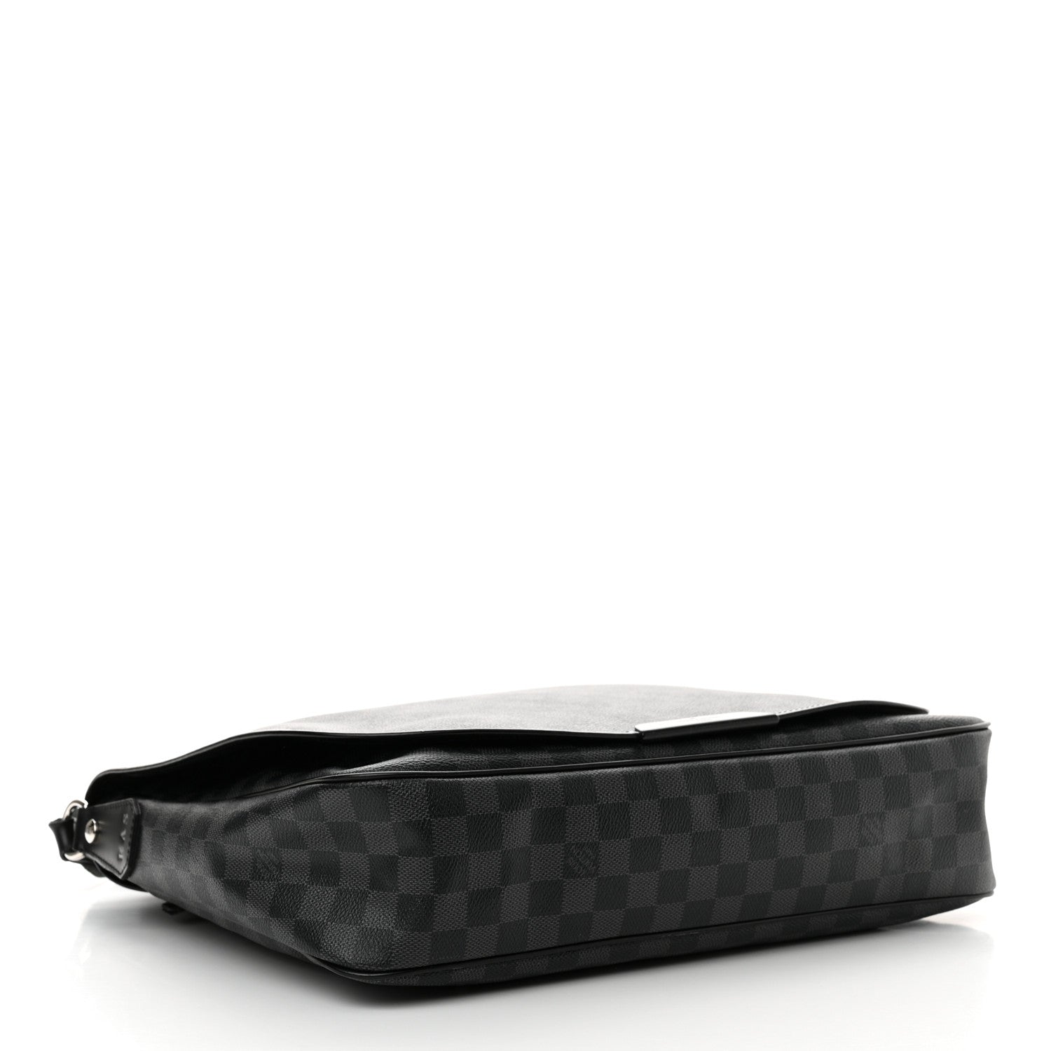 Louis Vuitton Damier Graphite Daniel GM 4 of 14