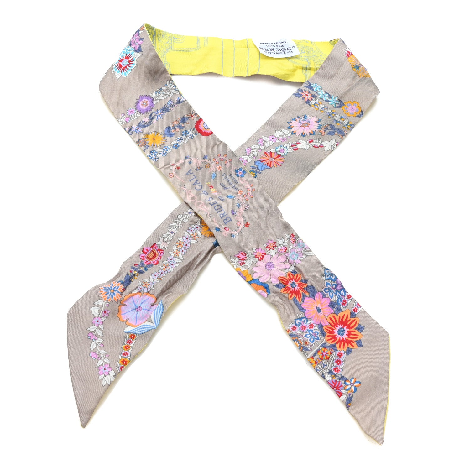 HERMES　ツイリー　Brides de Gala en Fleurs Hermes Silk Brides de Gala en Fleurs Twilly Mastic Multicolor