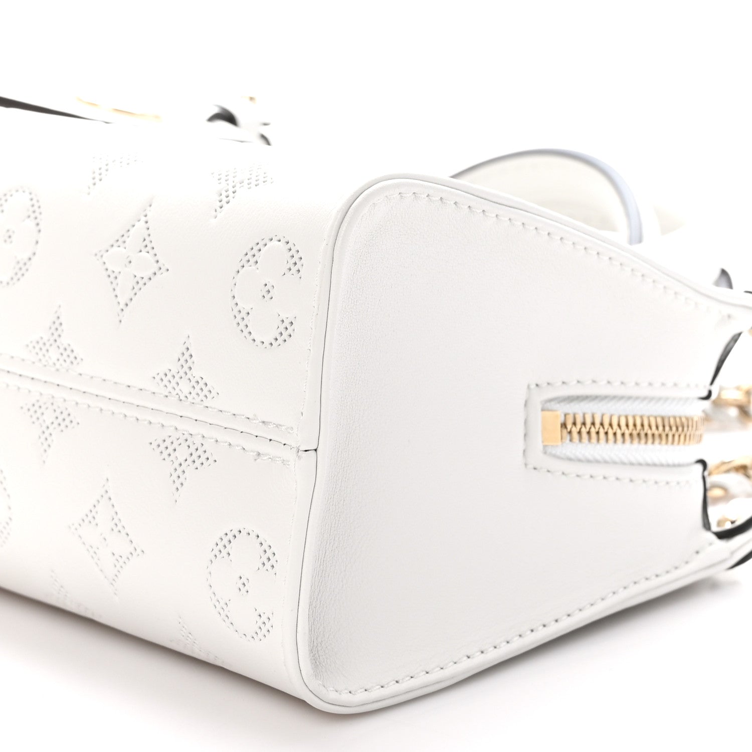 Louis Vuitton Calfskin Embossed Monogram OnTheGo East West White 9 of 10