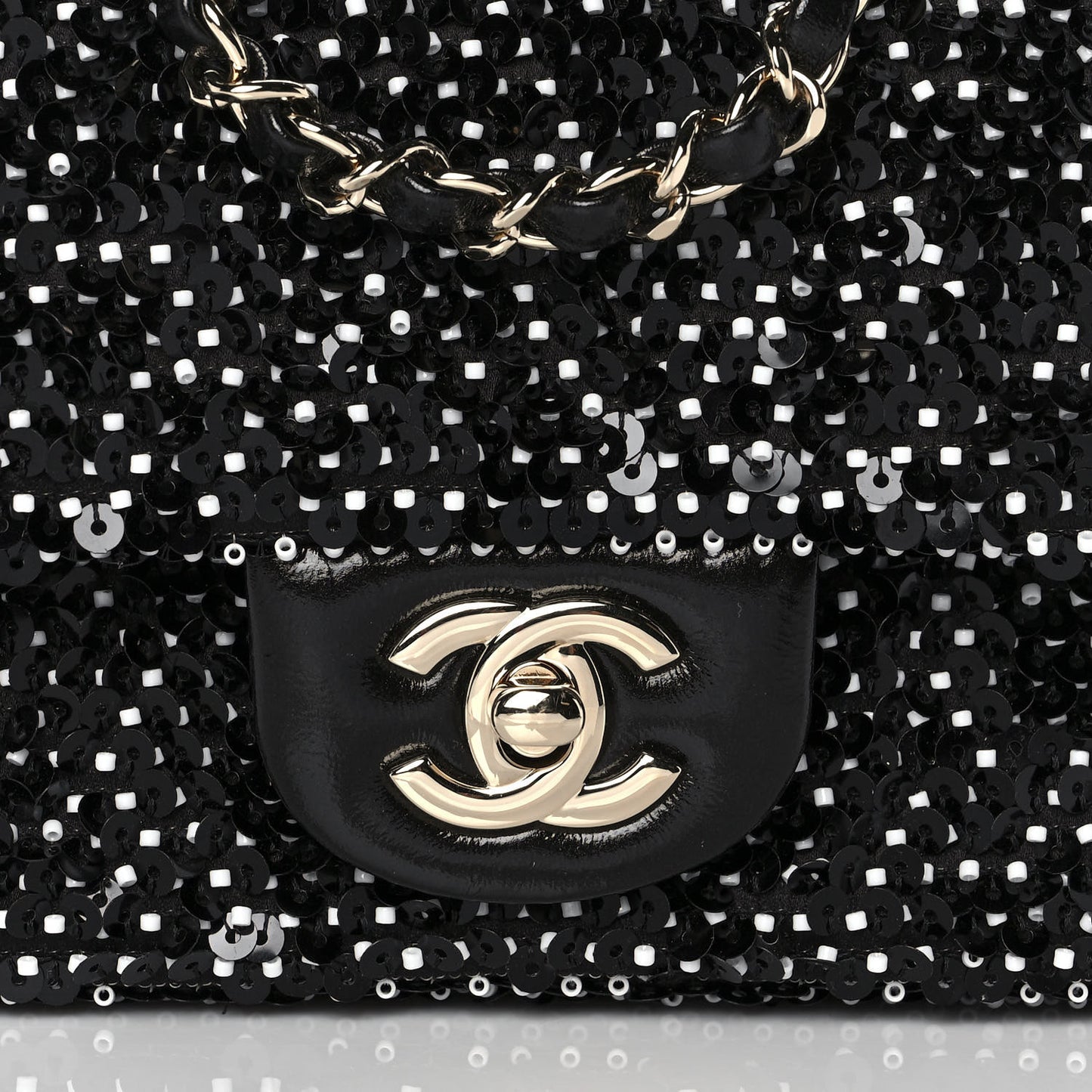 Sequin Mini Square Flap Black