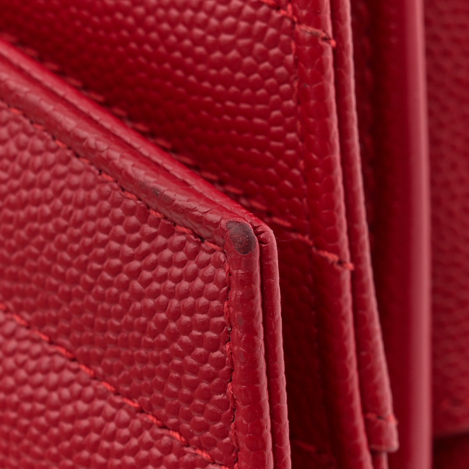 Saint Laurent Grain De Poudre Matelasse Chevron Monogram Chain Wallet Red 12 of 13