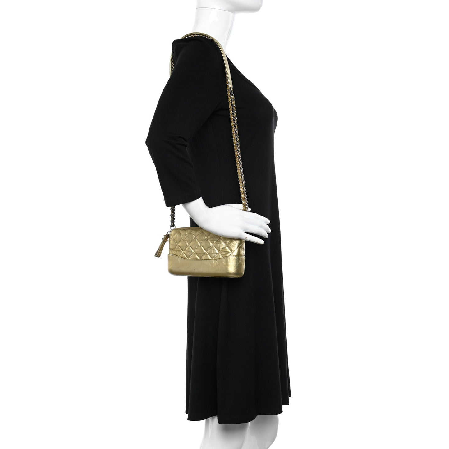 Metallic Aged Calfskin Quilted Small Gabrielle Clutch With Chain Gold