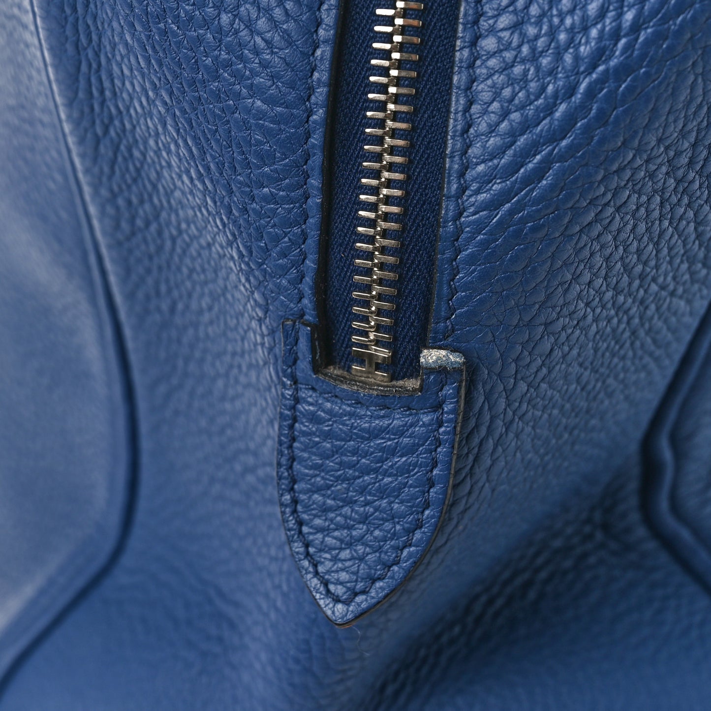 Taurillon Clemence Victoria II 35 Bleu Brighton