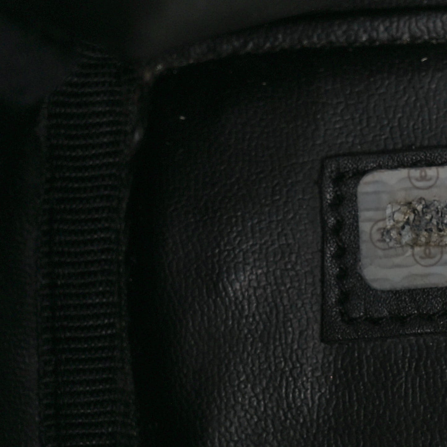 Calfskin Stitched CC Boston Black