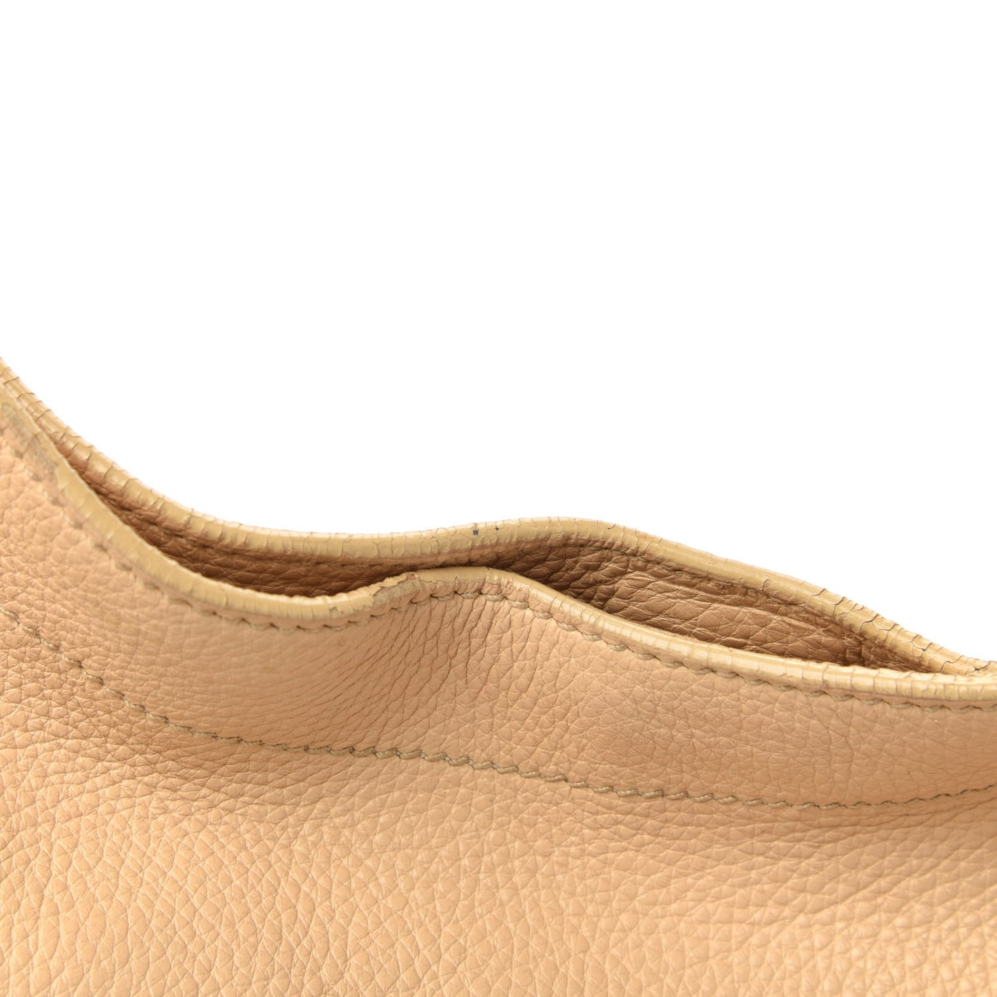Vitello Daino Shoulder Bag Sabbia