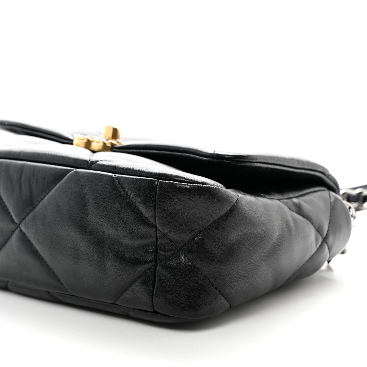 Lambskin Quilted Medium Chanel 19 Flap Black