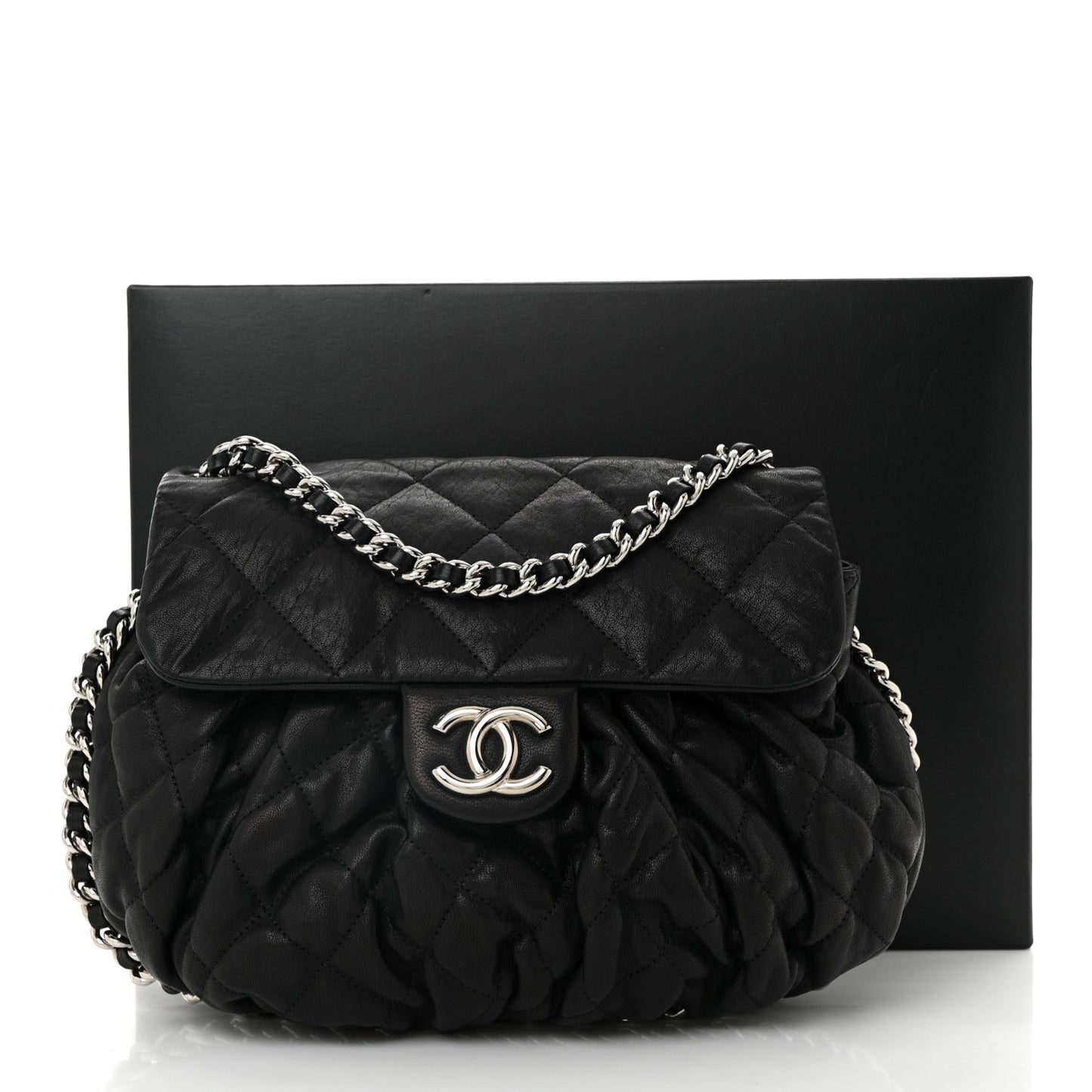 Washed Lambskin Quilted Medium Chain Around Messenger Black