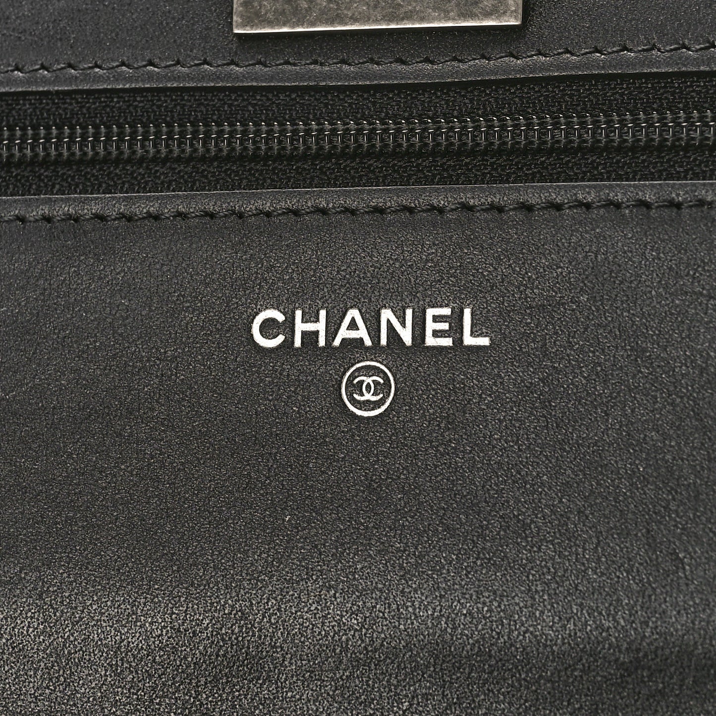 Aged Calfskin Chevron Quilted Reissue Wallet On Chain WOC Black