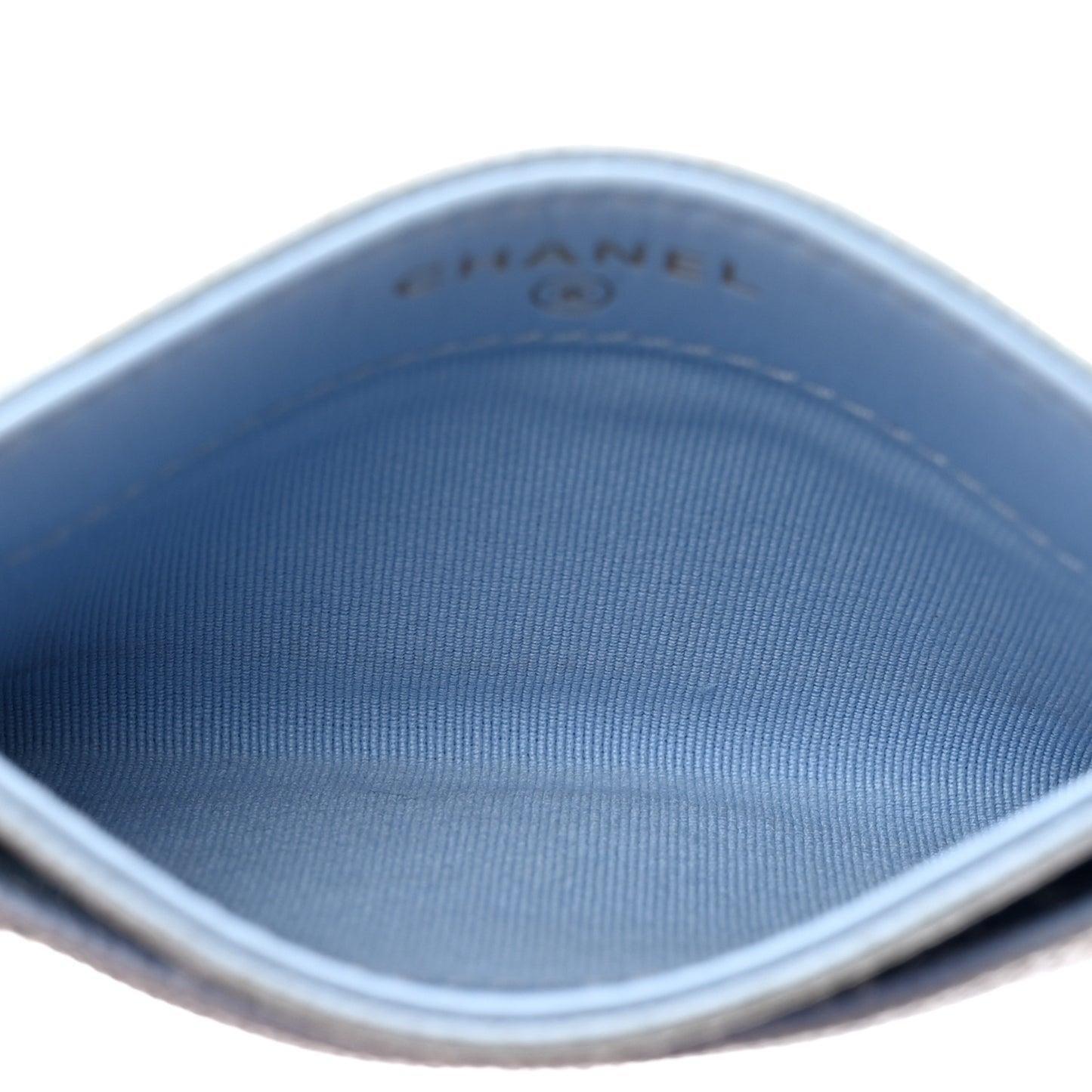 Caviar Quilted Card Holder Light Blue