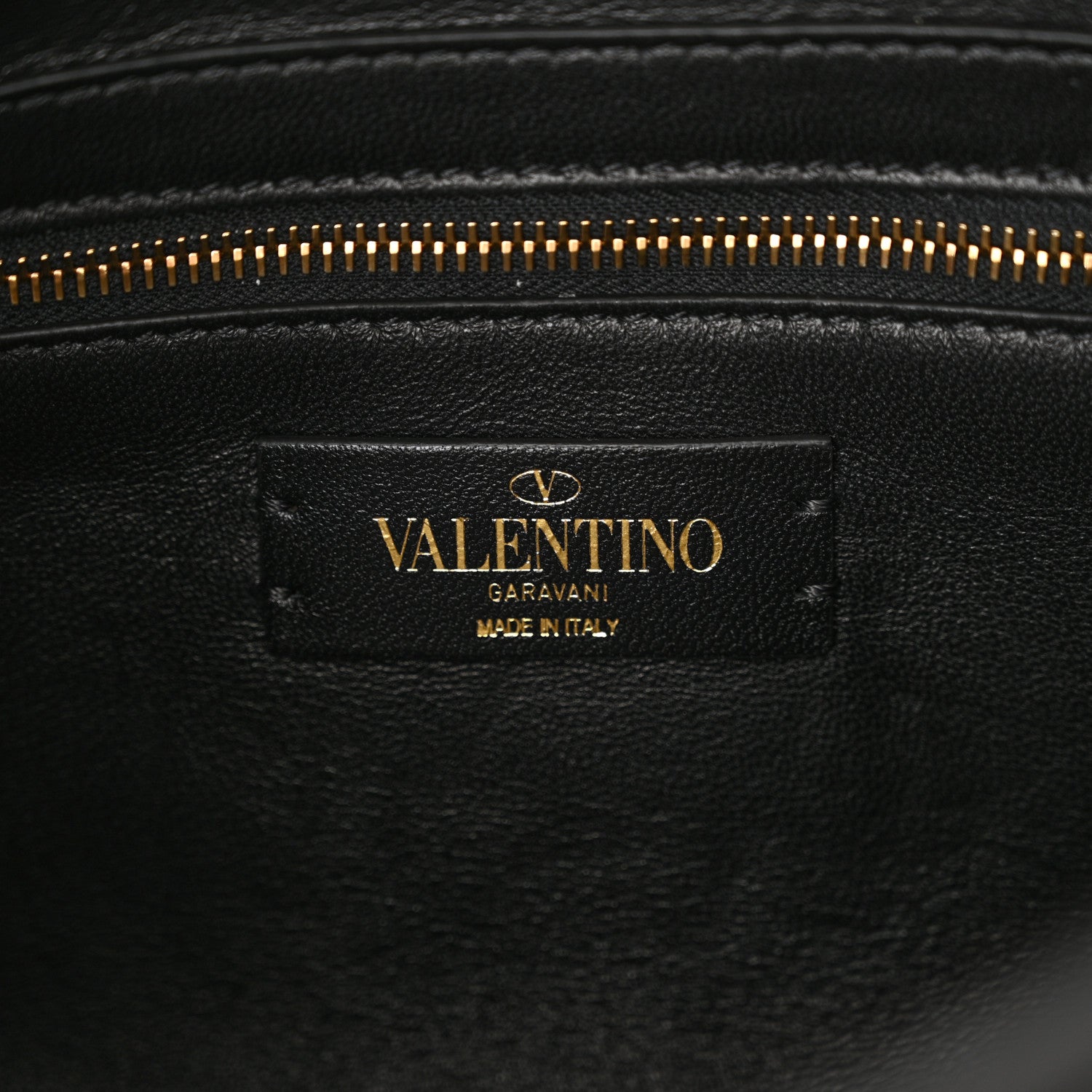 Valentino Garavani Nappa Large Roman Stud Shoulder Bag Black 6 of 10