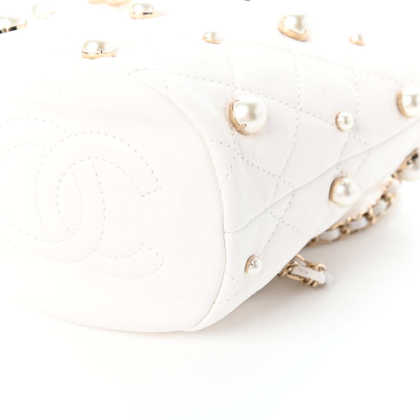 Lambskin Quilted Pearl Mini About Pearls Drawstring Bag White