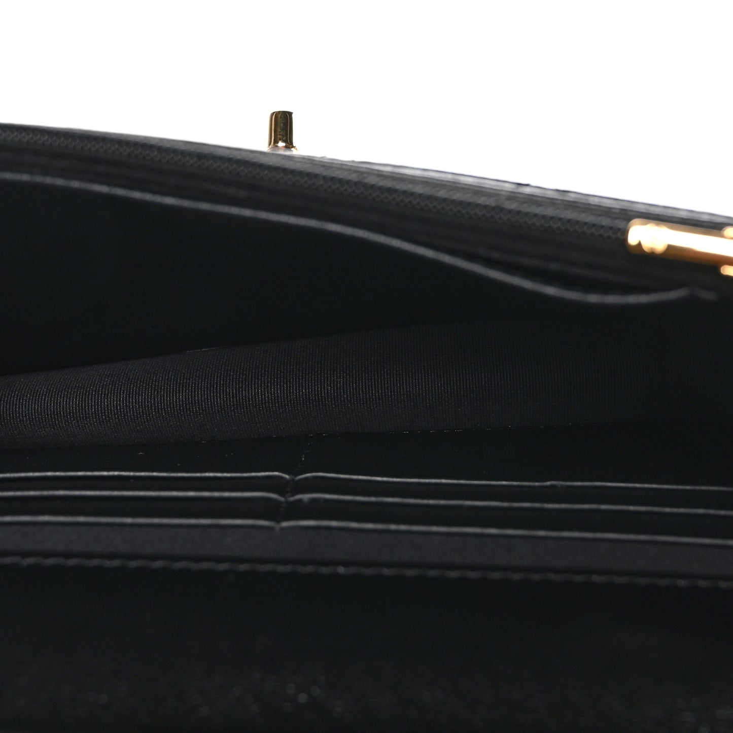 Shiny Lambskin Quilted Golden Links Wallet On Chain WOC Black