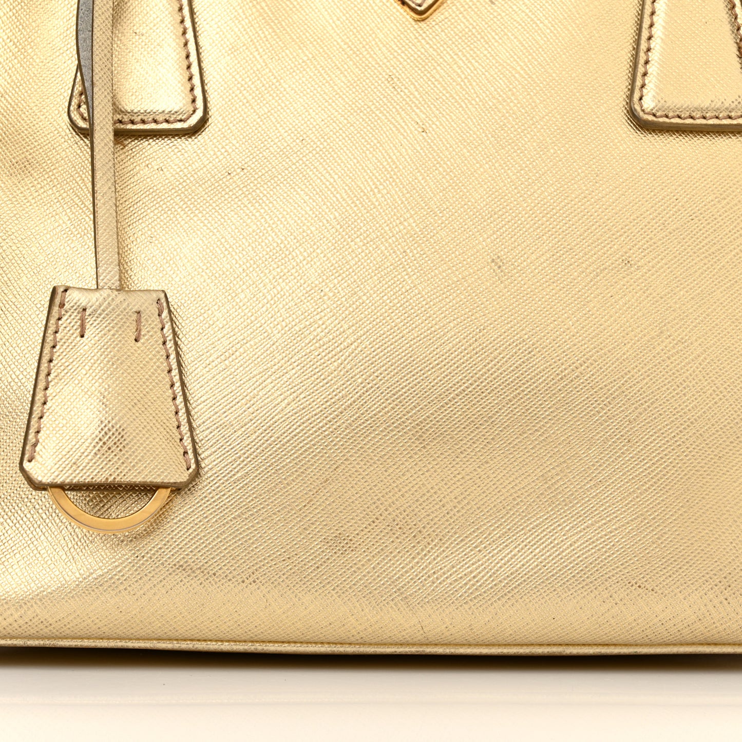 Metallic Saffiano Small Galleria Double Zip Tote Platino