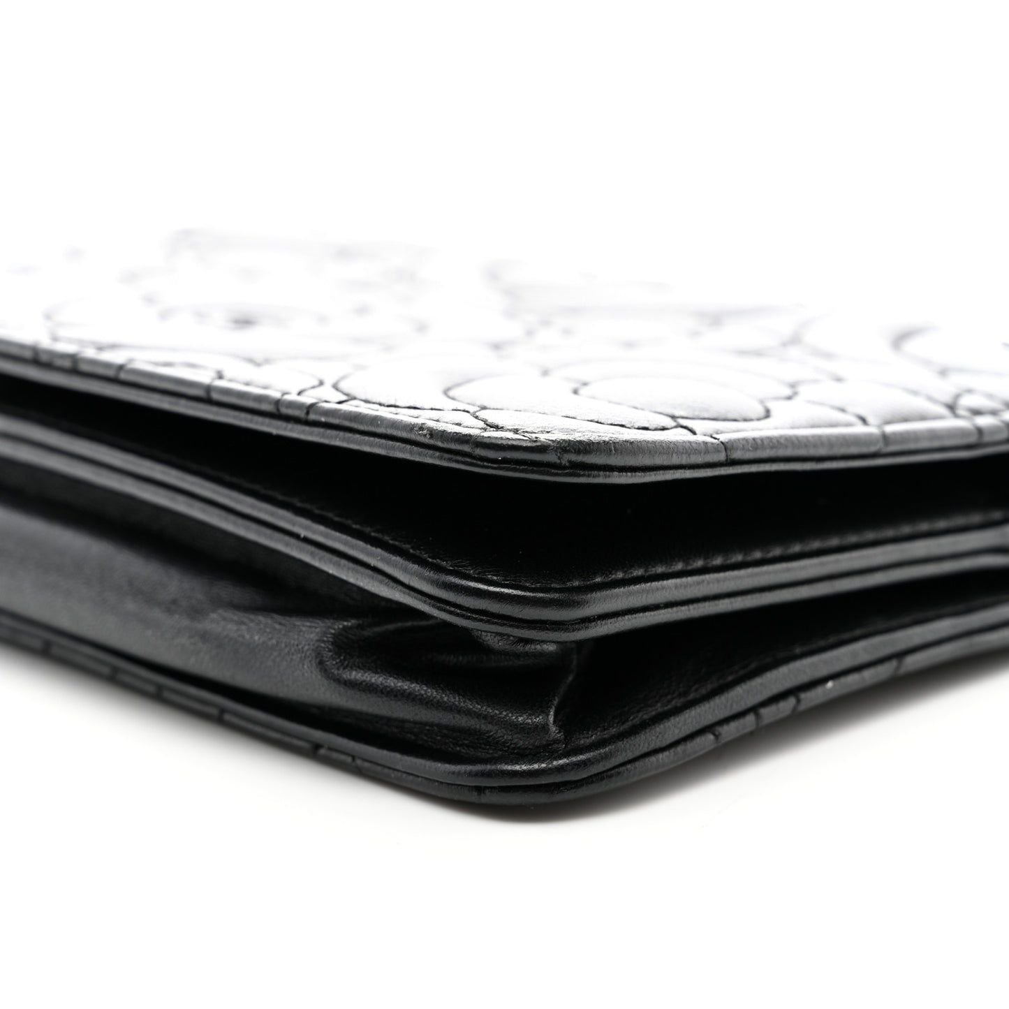Lambskin Camellia Quilted Wallet On Chain WOC Black