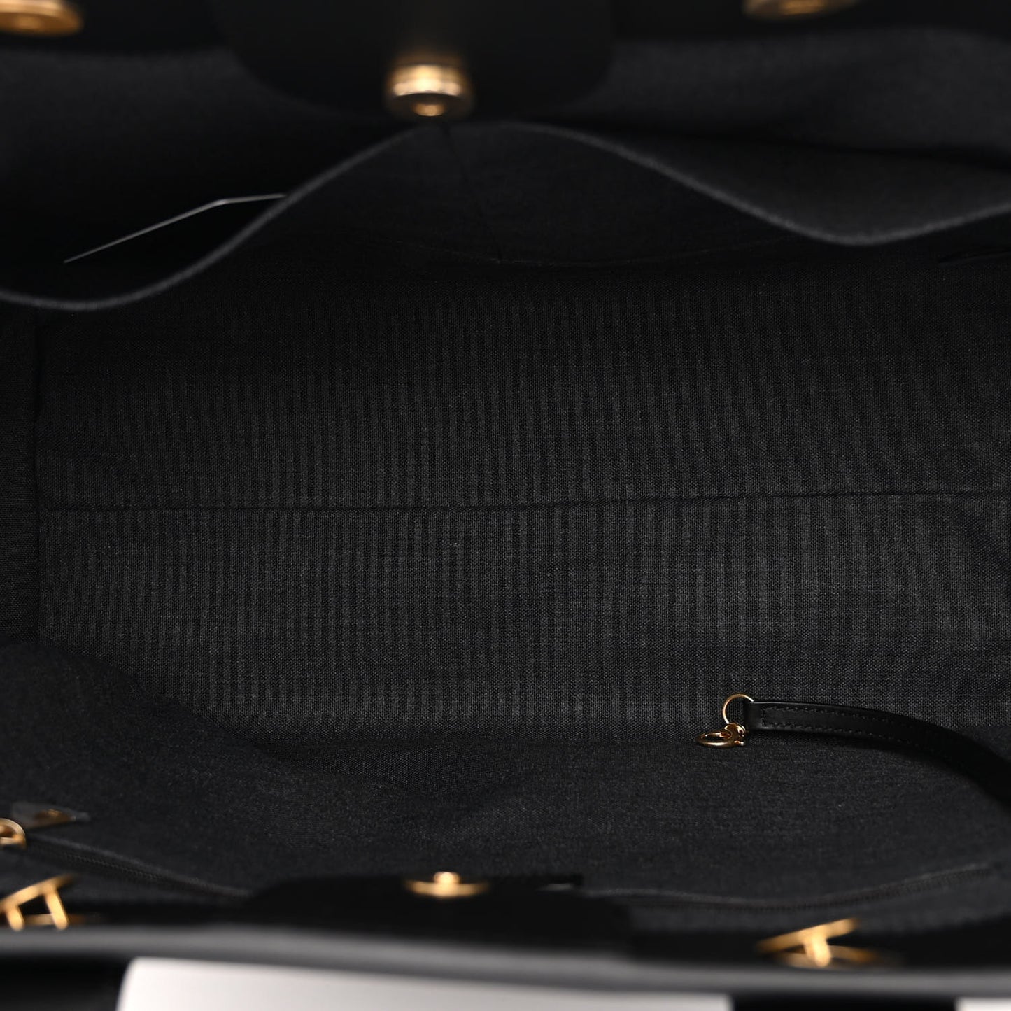Calfskin Medium Deauville Tote Black