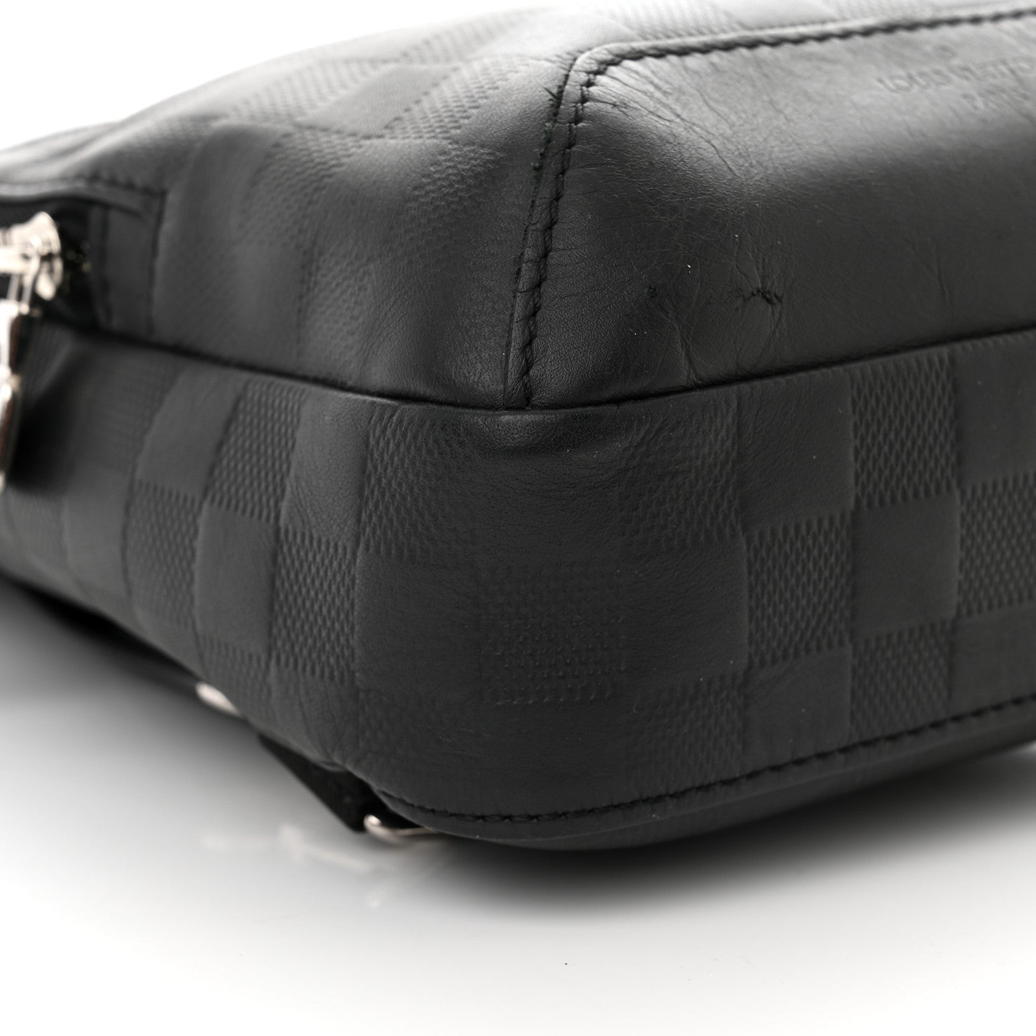 Louis Vuitton Damier Infini Avenue Sling Bag Onyx 8 of 12