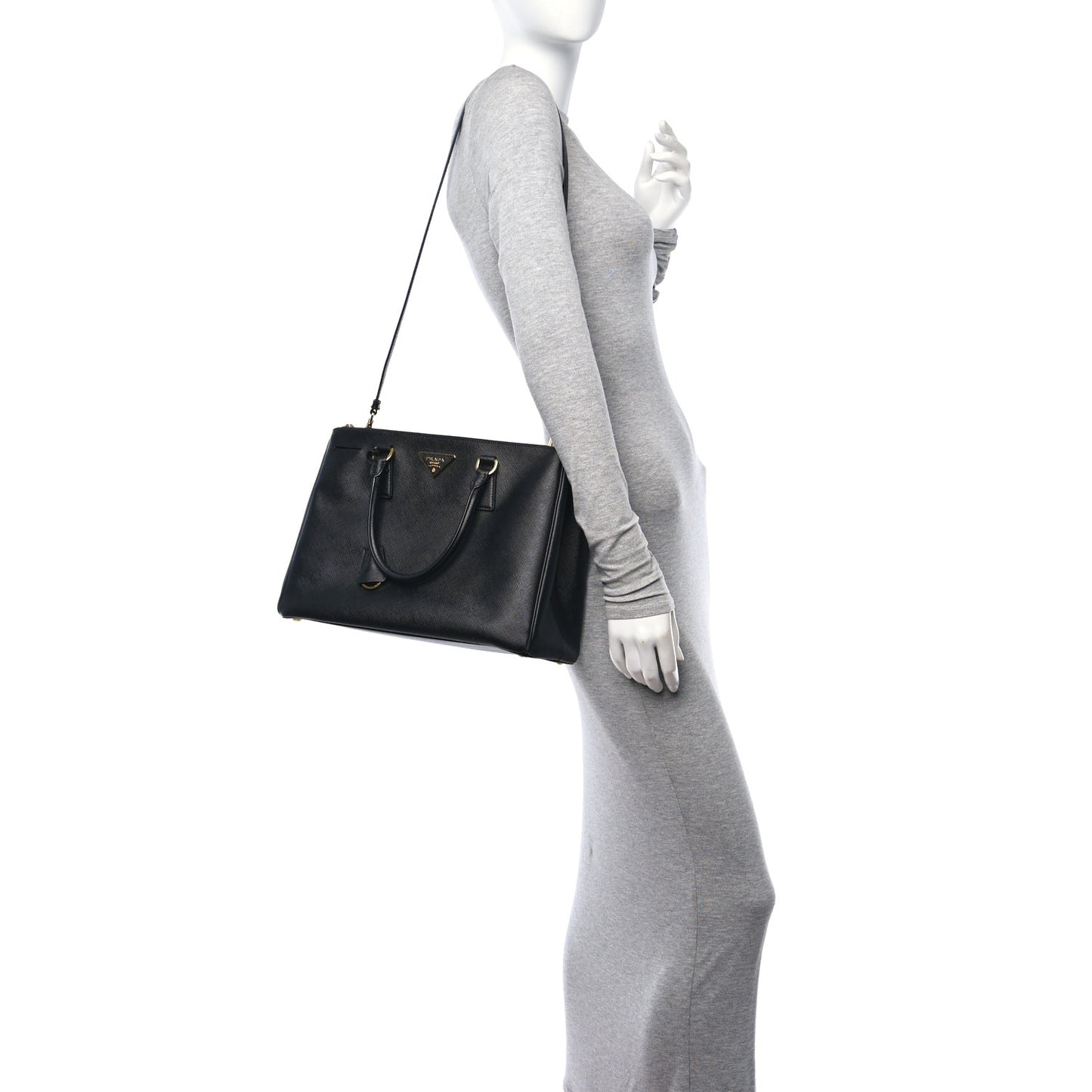 Saffiano Medium Galleria Double Zip Tote Black