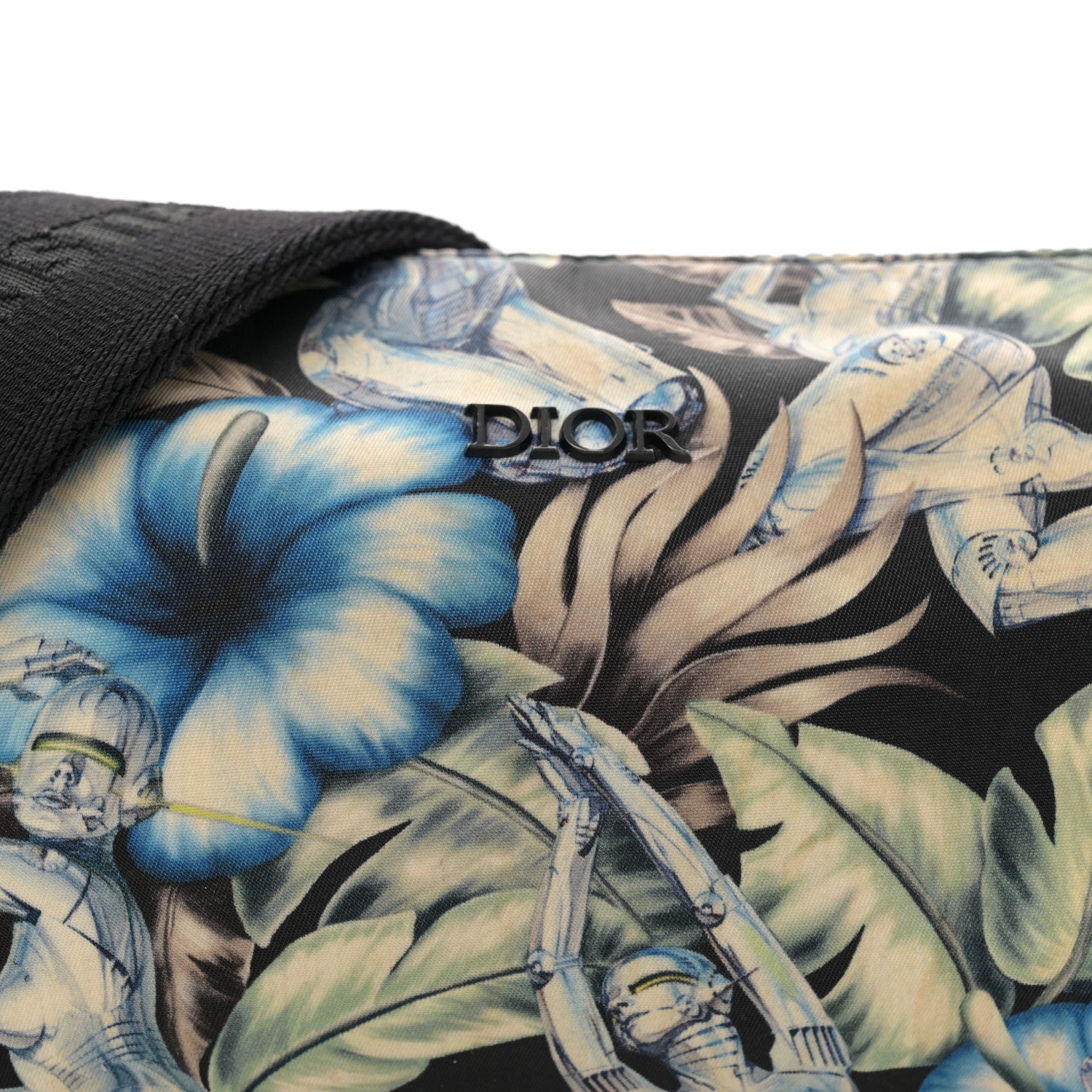 Christian Dior X Sorayama Canvas Mens Roller Messenger Multicolor 7 of 10