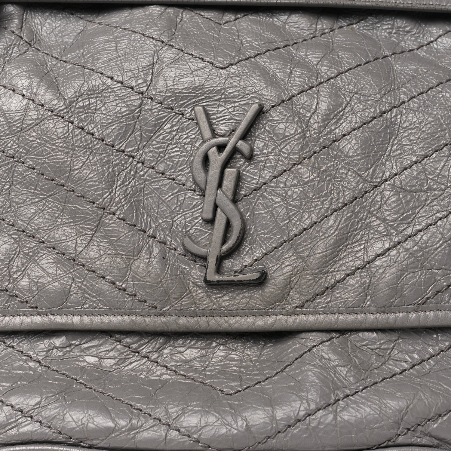 Saint Laurent Crinkled Calfskin Matelasse Monogram Large Niki Chain Satchel Fog 8 of 13