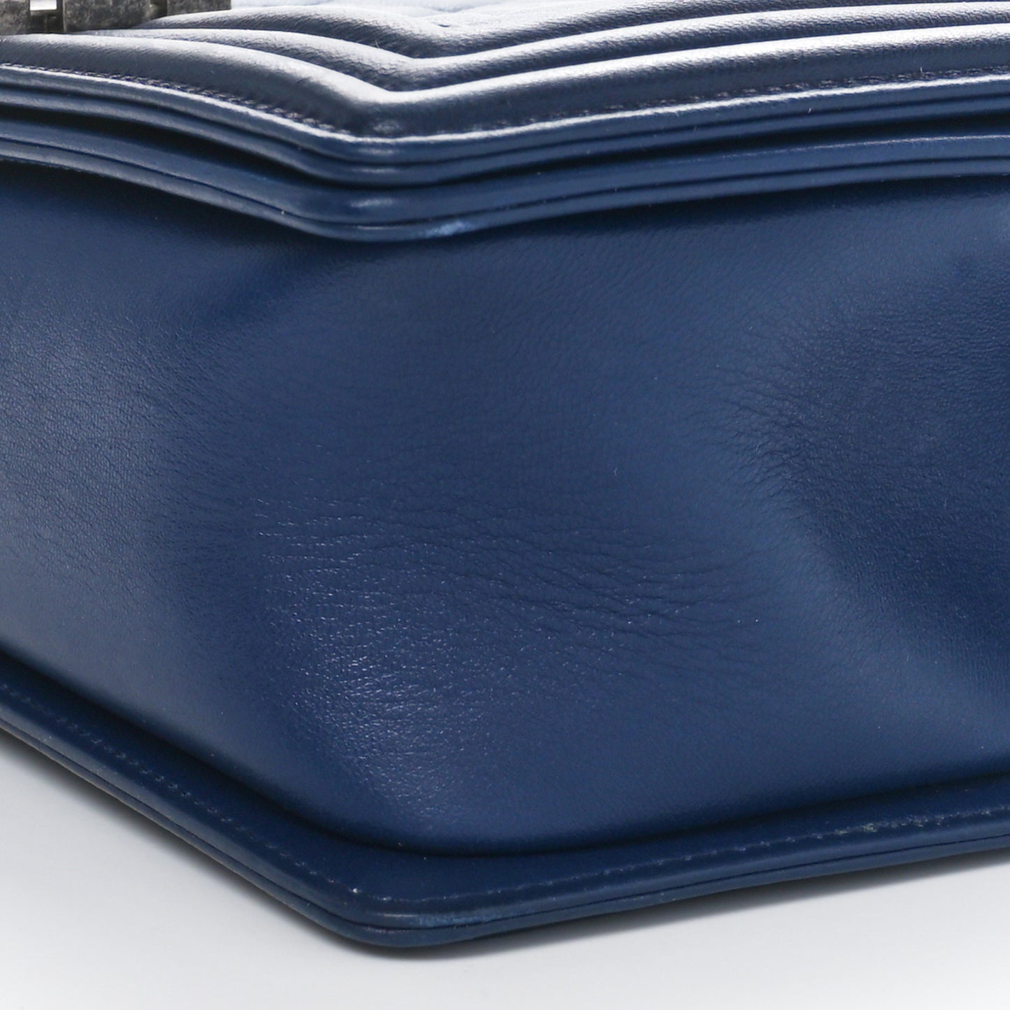 Lambskin Quilted Medium Boy Flap Dark Navy