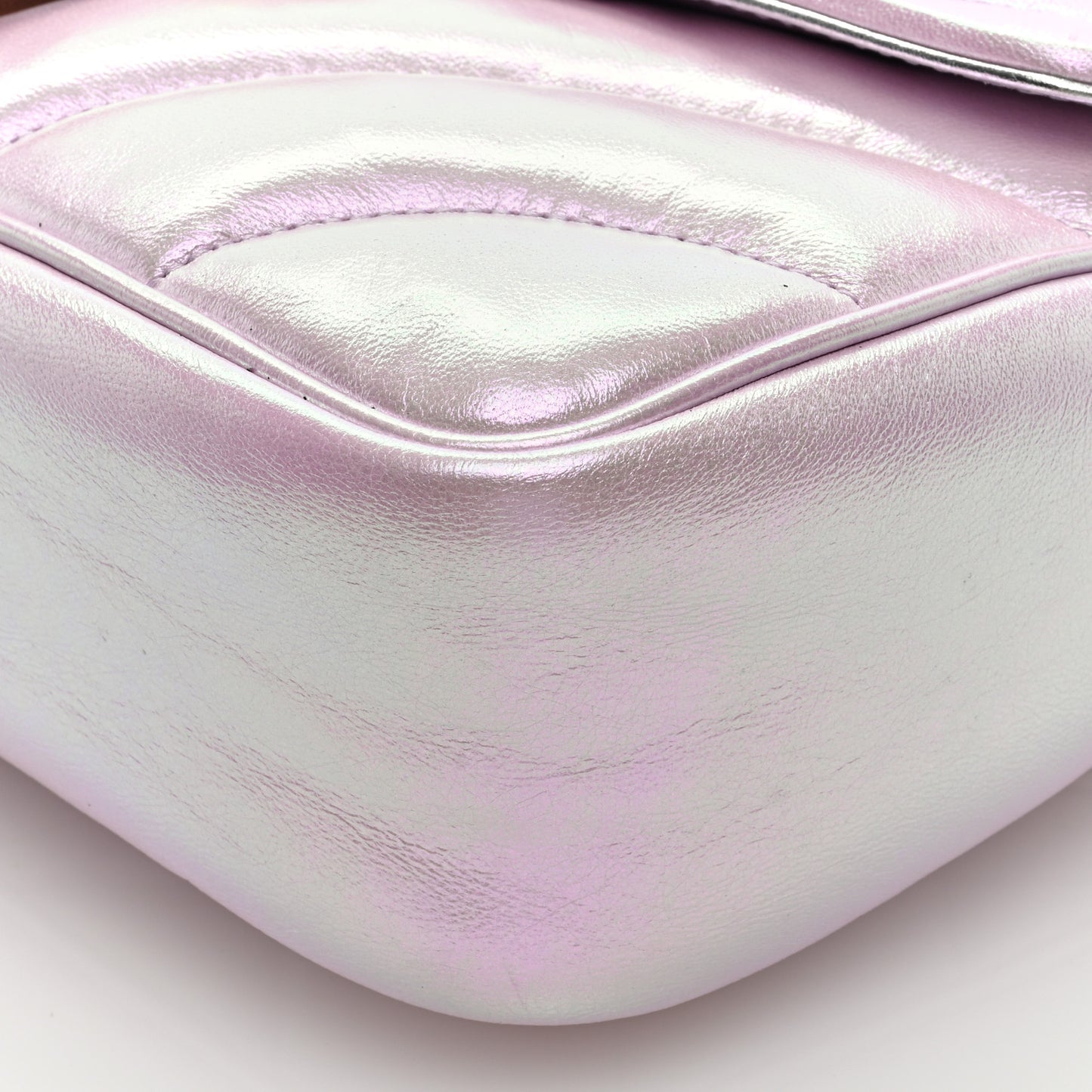 Iridescent Nappa Chevron Matelasse Small GG Marmont Shoulder Bag Iridescent Escape Pink