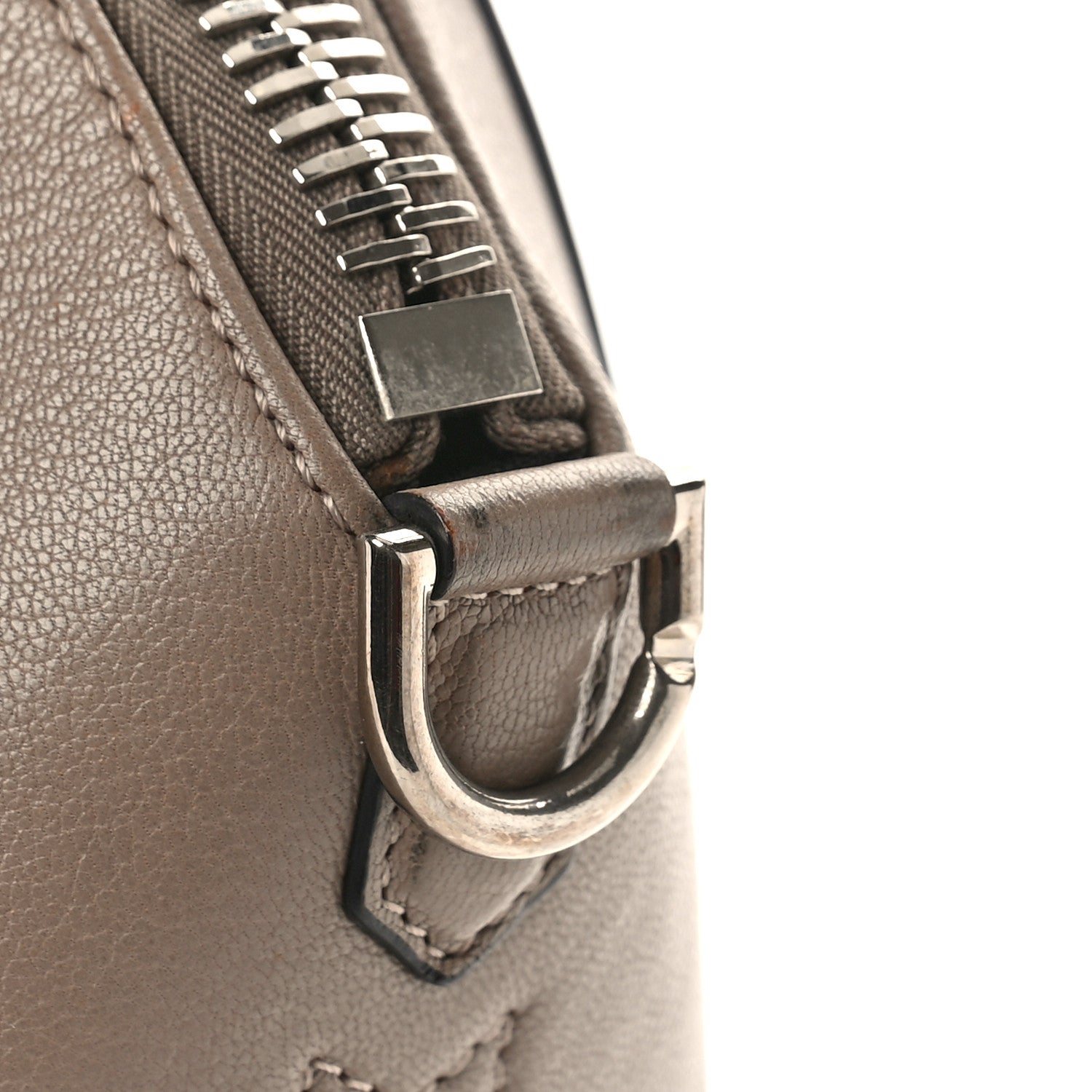 Givenchy Sugar Goatskin Medium Antigona Dune 14 of 16