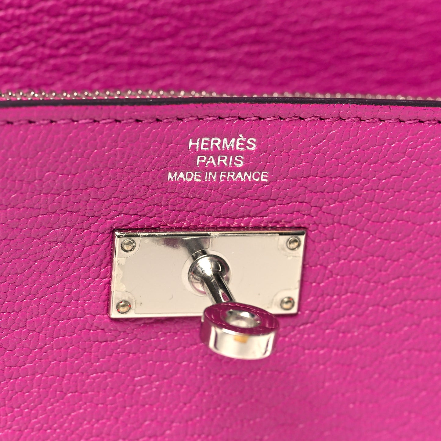 Chevre Mysore Kelly Longue Wallet Rose Pourpre