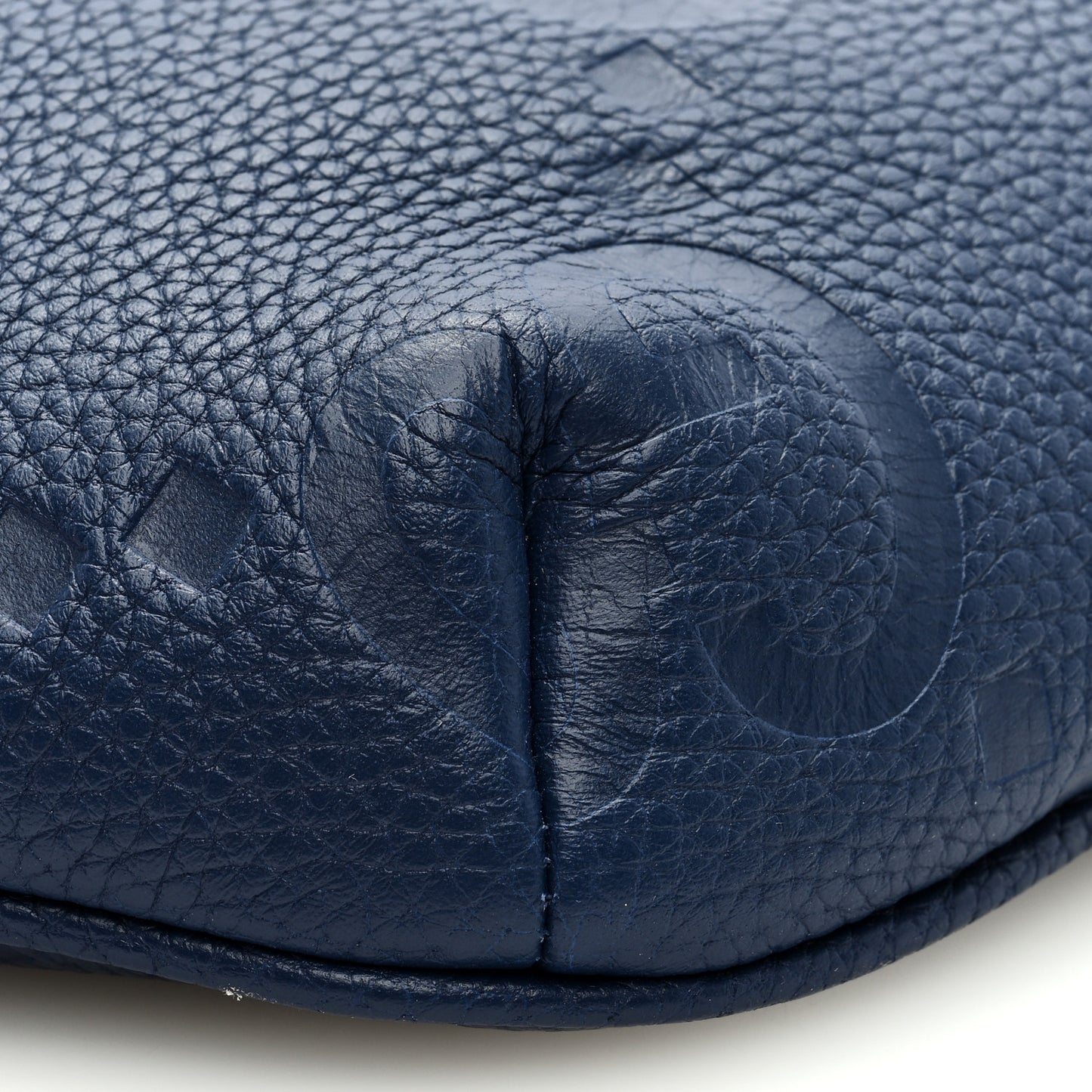 Piuma Calfskin Jumbo GG Embossed Small Belt Bag Royale