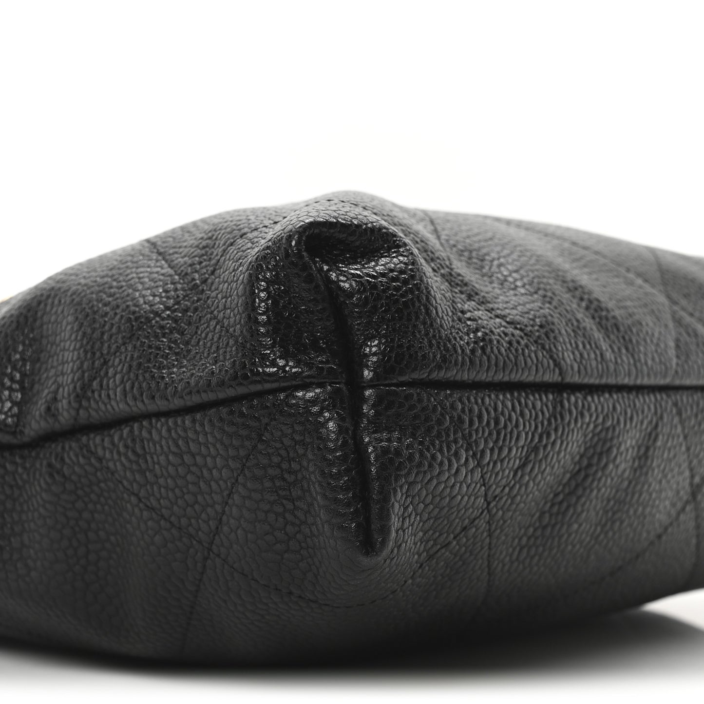 Shiny Caviar Quilted Small Chanel 22 Black