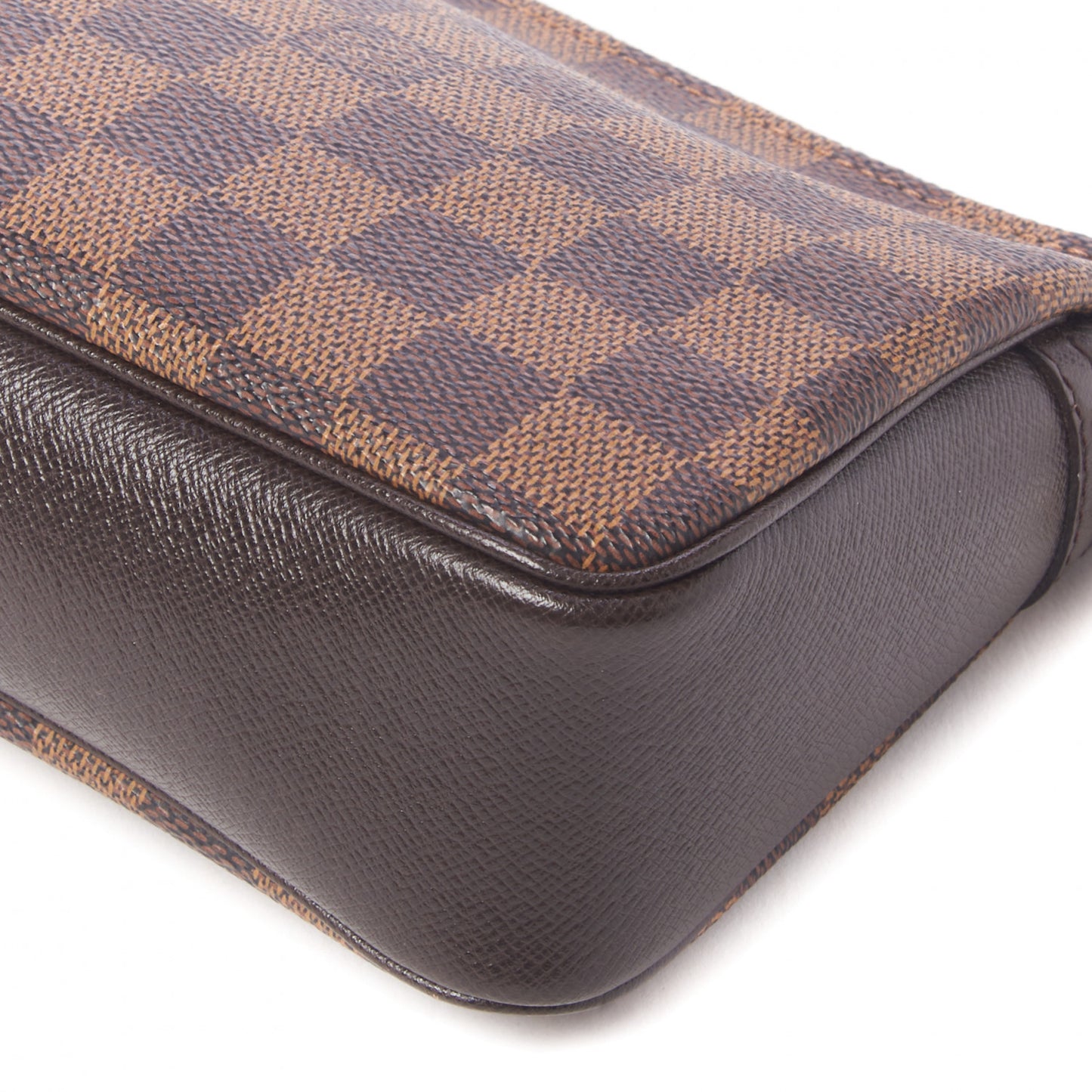 Damier Ebene Trousse Make Up Bag Pochette