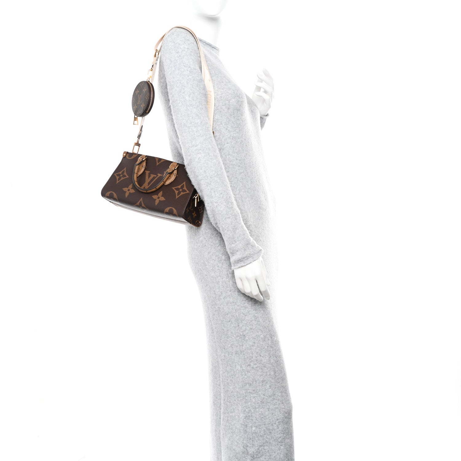 Louis Vuitton Reverse Monogram Giant OnTheGo East West 2 of 9