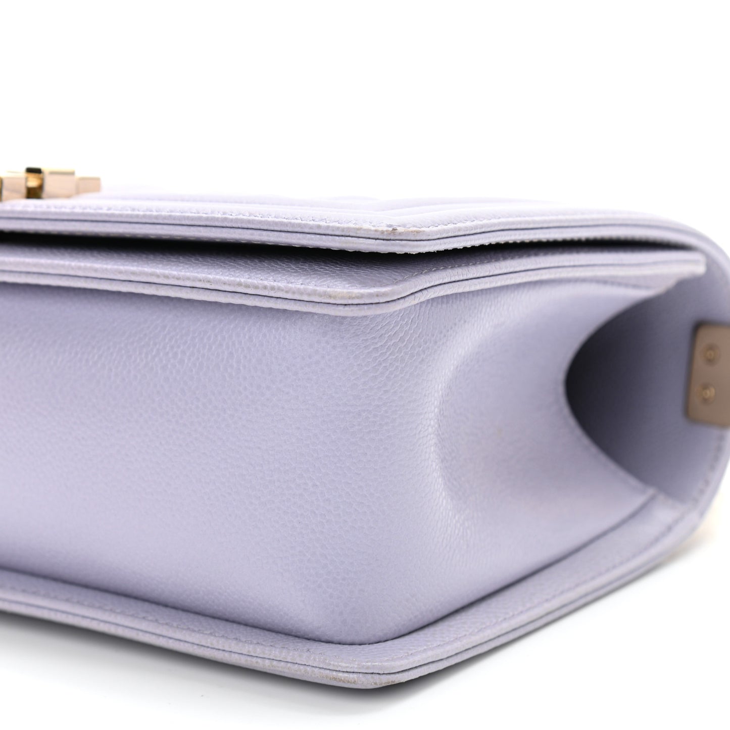 Caviar Quilted Medium Boy Flap Light Purple