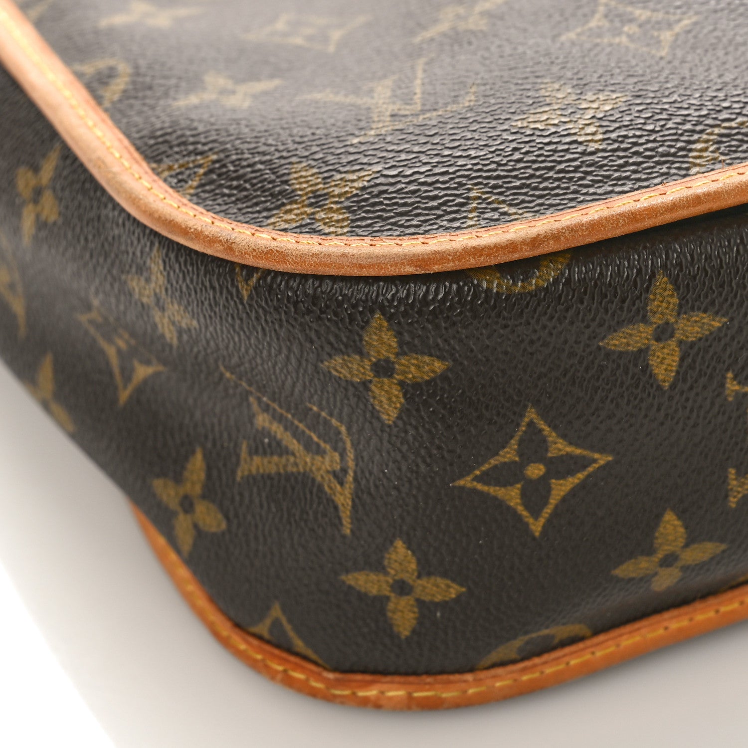 Louis Vuitton Monogram Bosphore PM Messenger 7 of 11