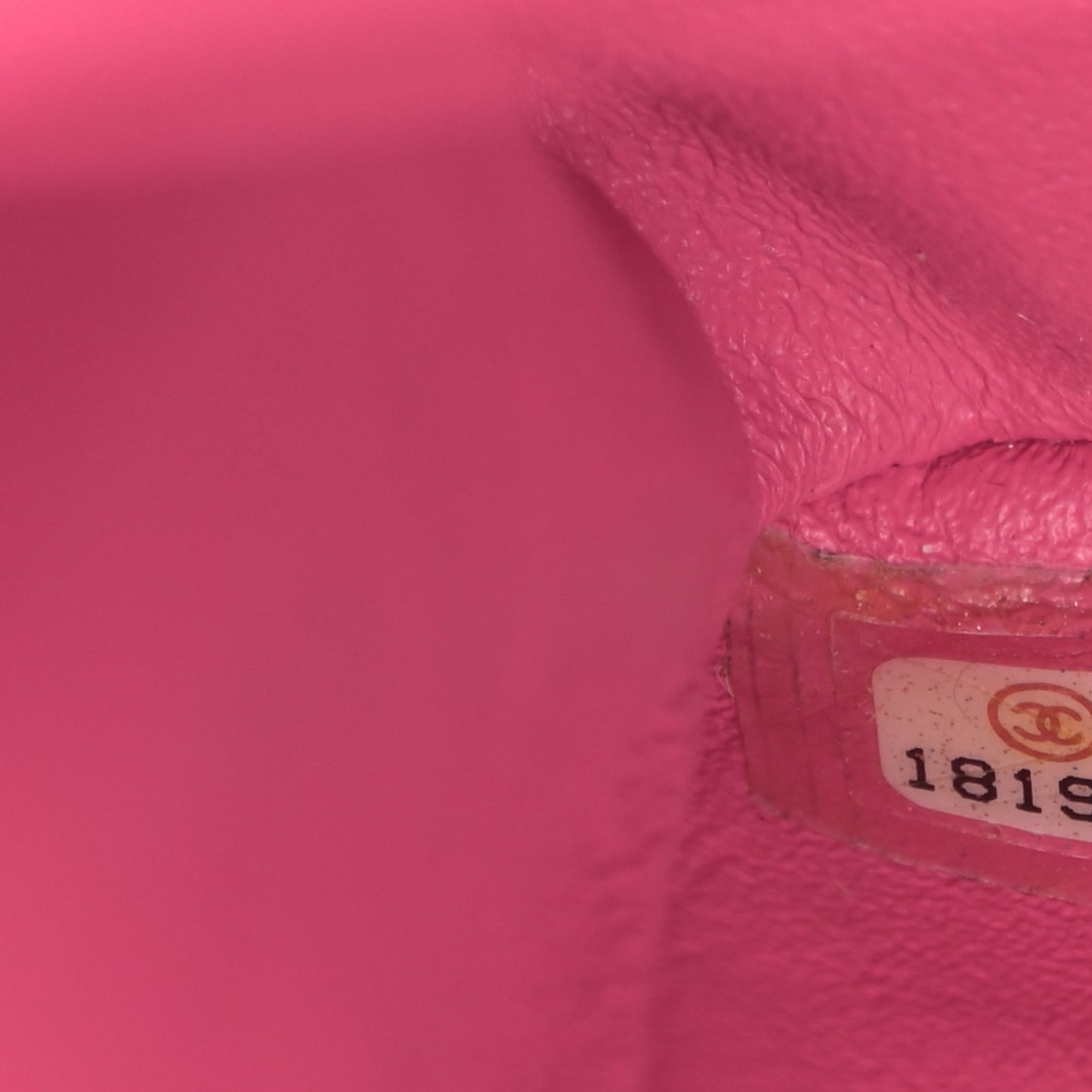 Iridescent Caviar Quilted Jumbo Double Flap Pink