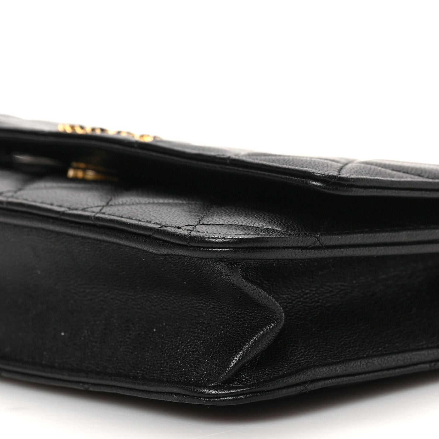 Lambskin Quilted Infinity Wallet On Chain WOC Black