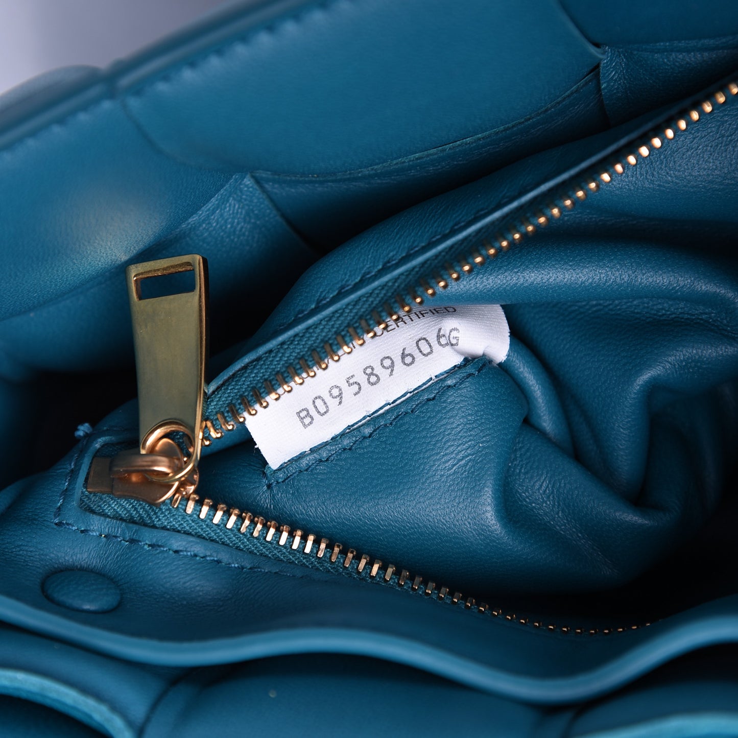 Lambskin Maxi Intreccio Padded Chain Cassette Crossbody Bag Mallard