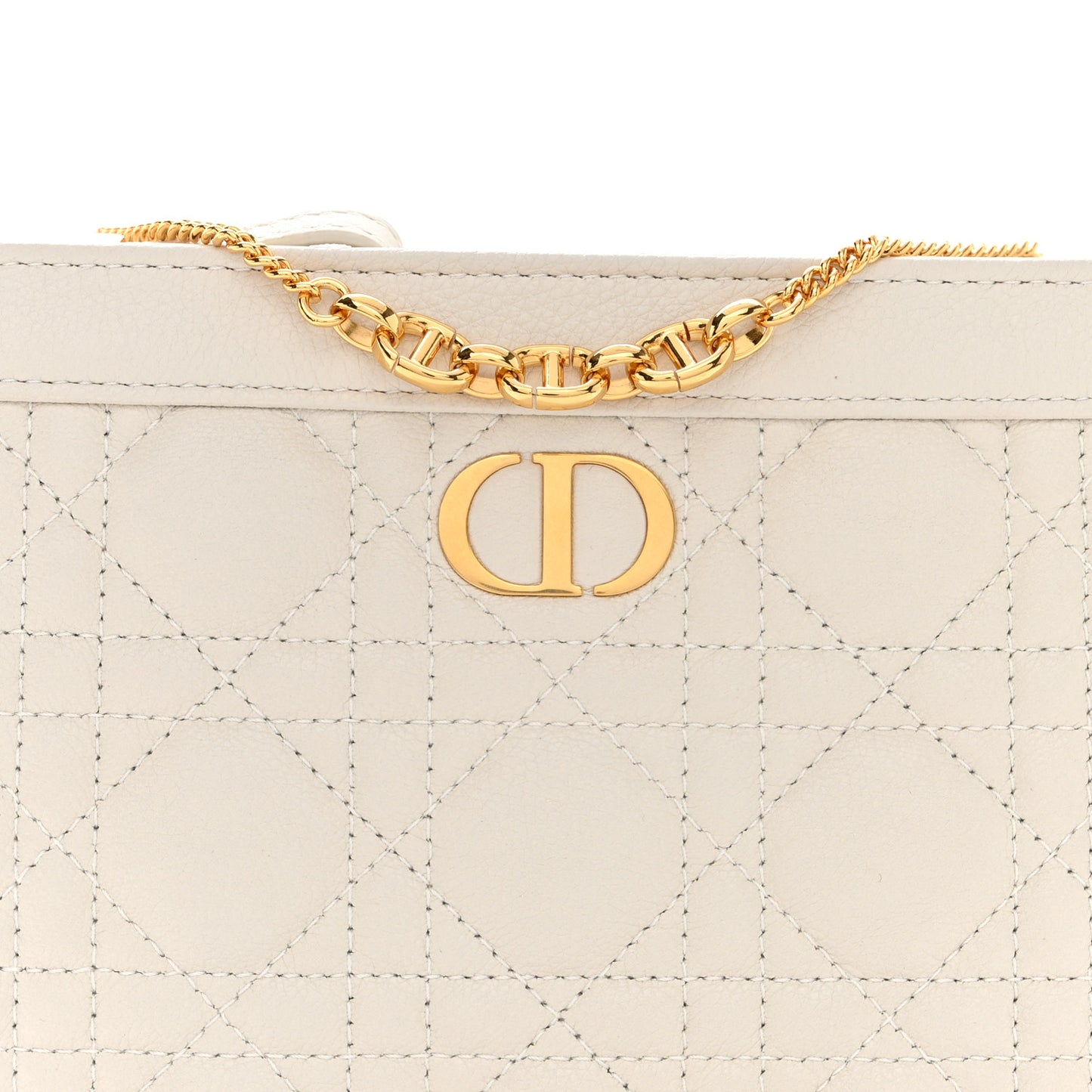 Calfskin Cannage Caro Zipped Pouch With Chain Latte