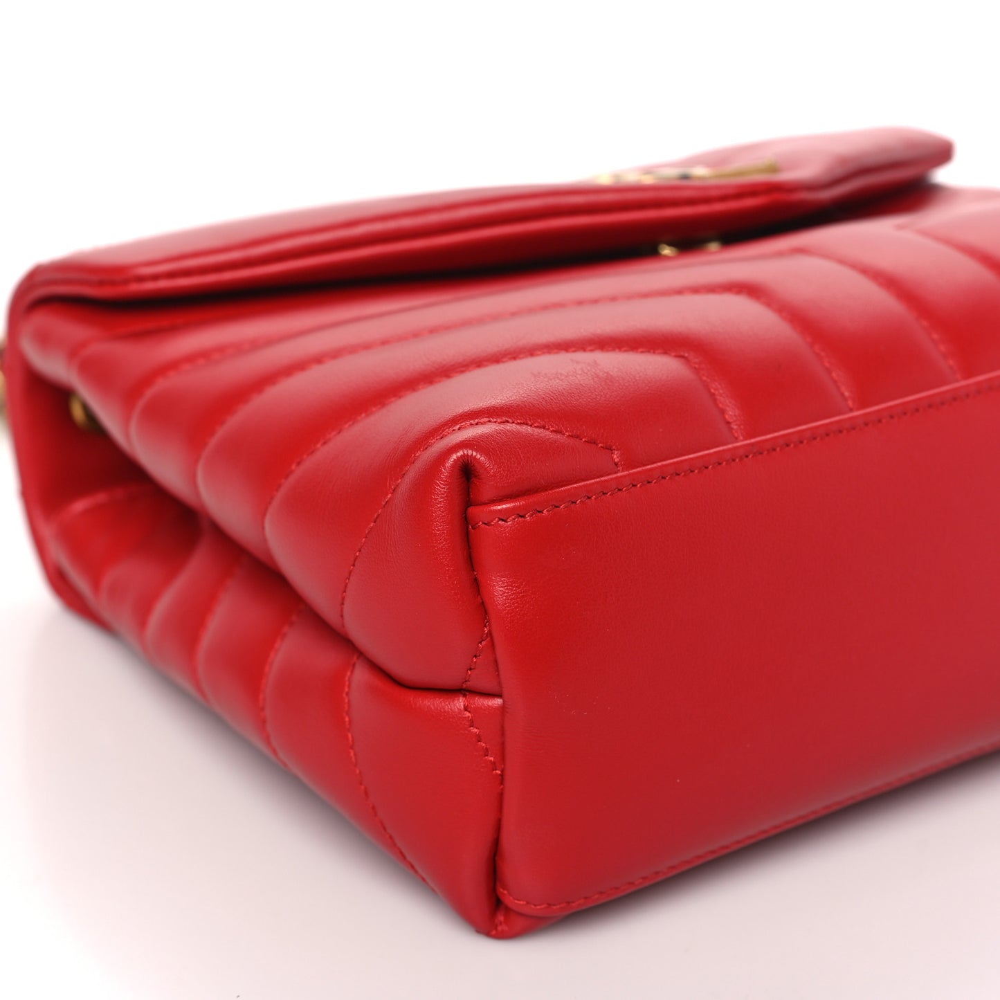 SAINT LAURENT Calfskin Y Quilted Monogram Loulou Chain Satchel Red