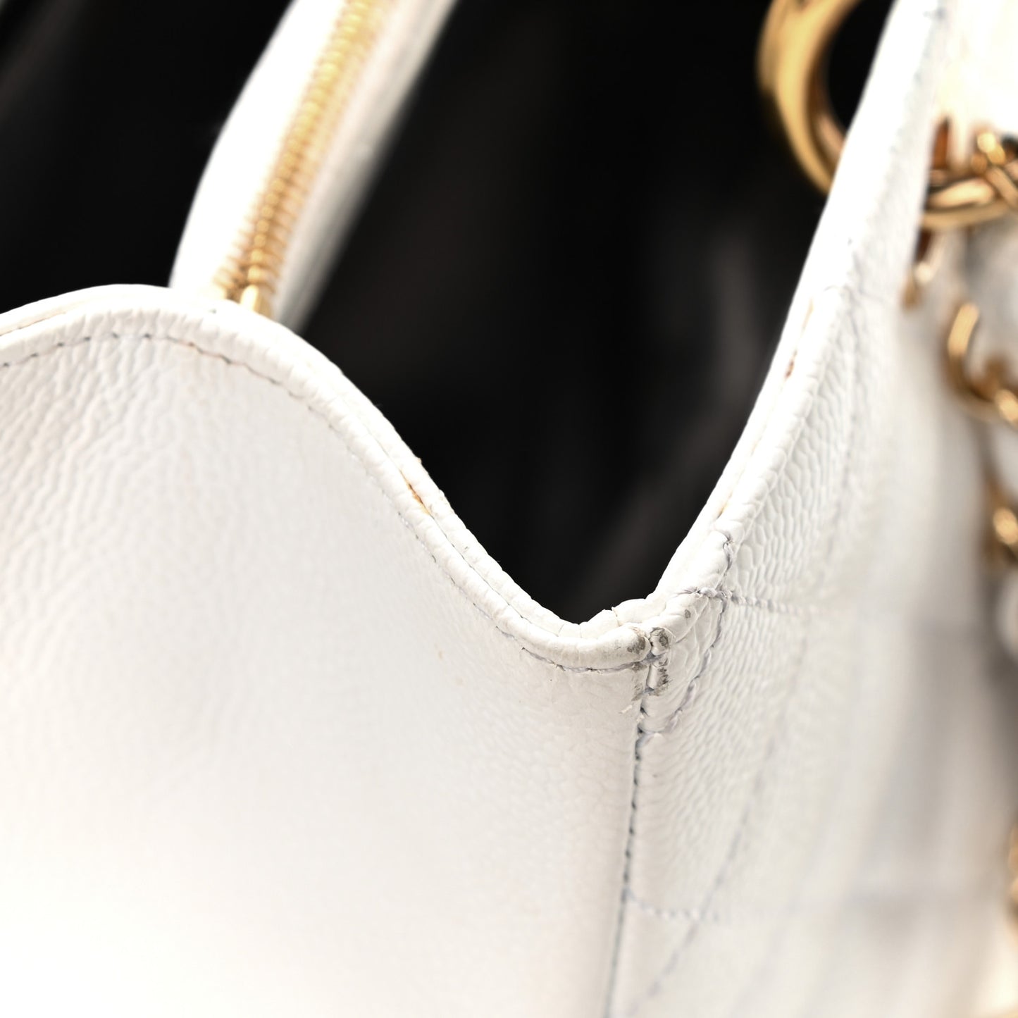 Caviar Quilted Grand Shopping Tote GST White