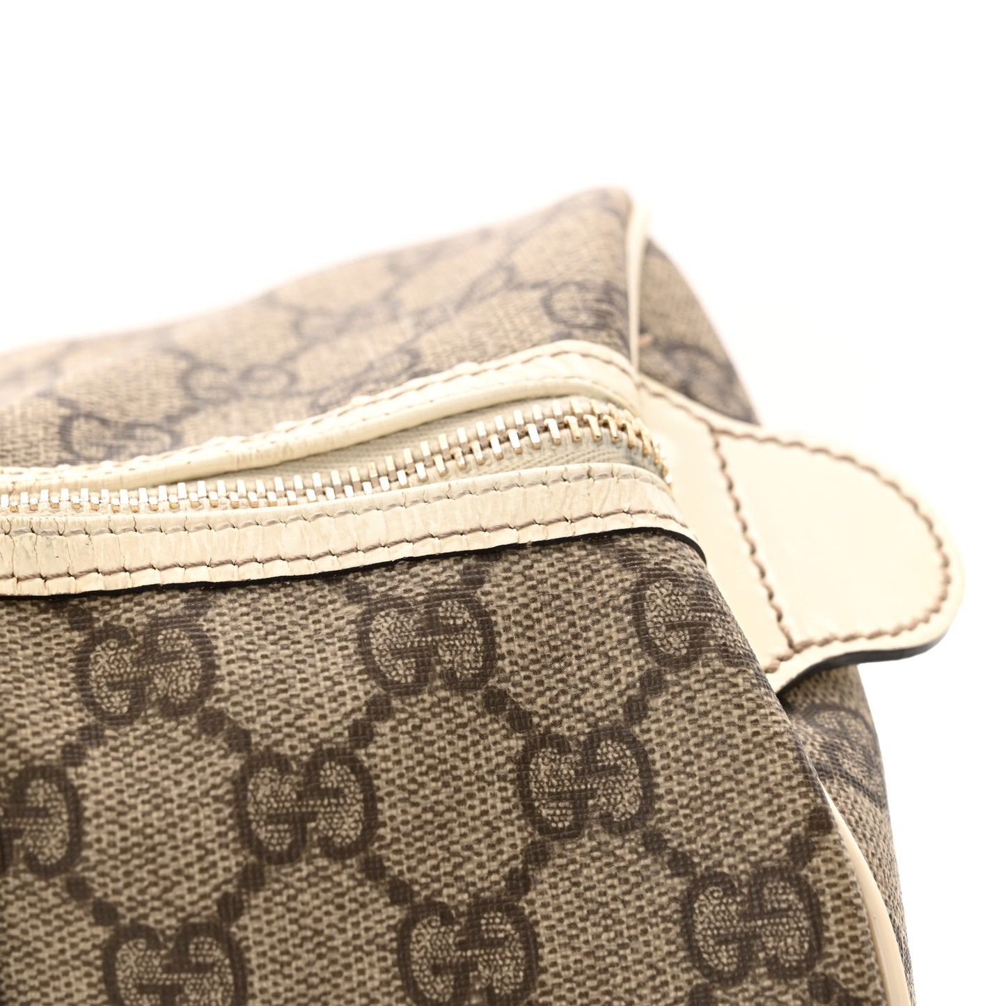 GG Plus Monogram Medium Joy Boston Off White