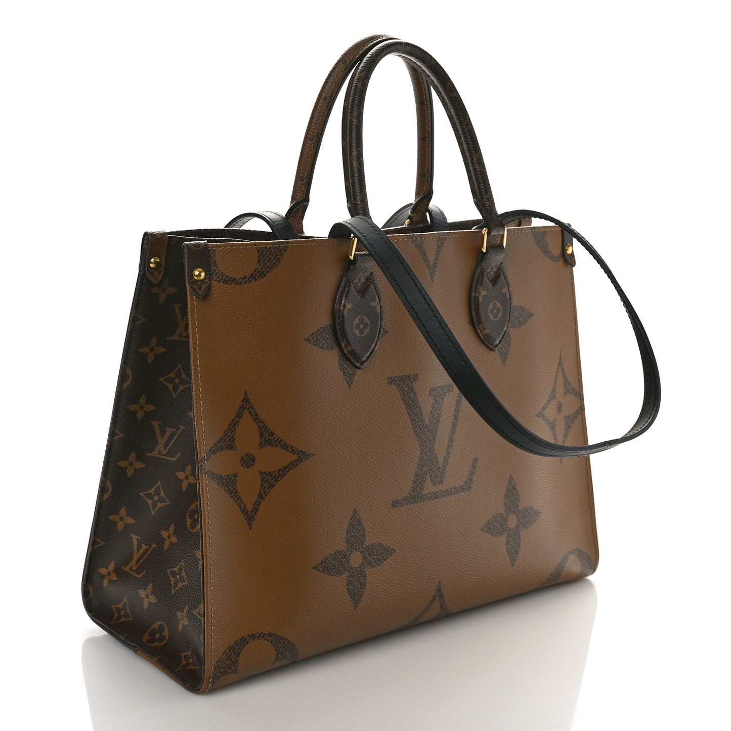 Reverse Monogram Giant Onthego MM