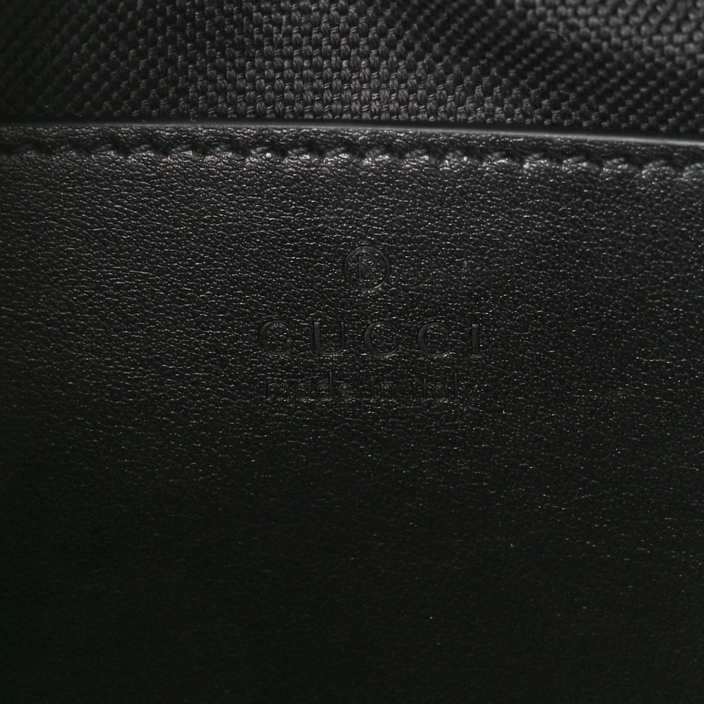 Calfskin Matelasse Monochrome Mini GG Marmont Chain Shoulder Bag Black