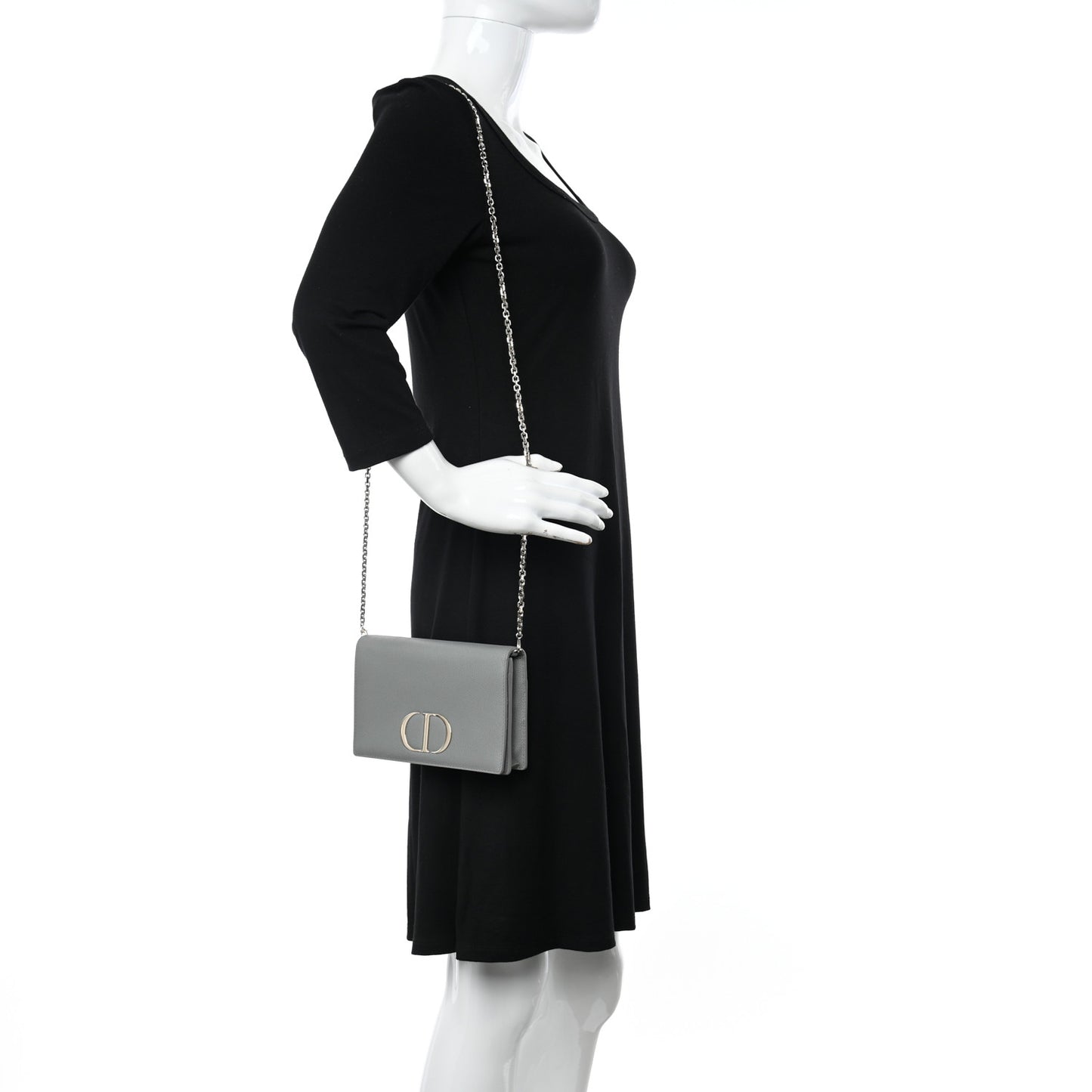 Grained Calfskin 30 Montaigne 2 in 1 Pouch Grey