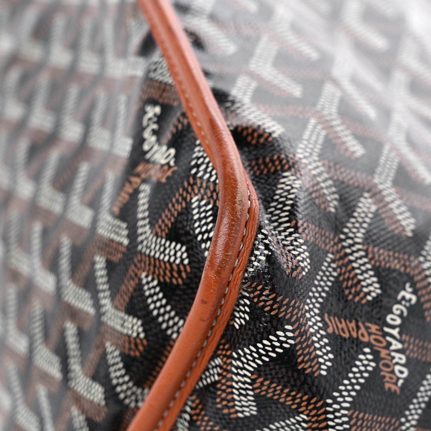Goyardine Reversible Anjou PM Black Gold