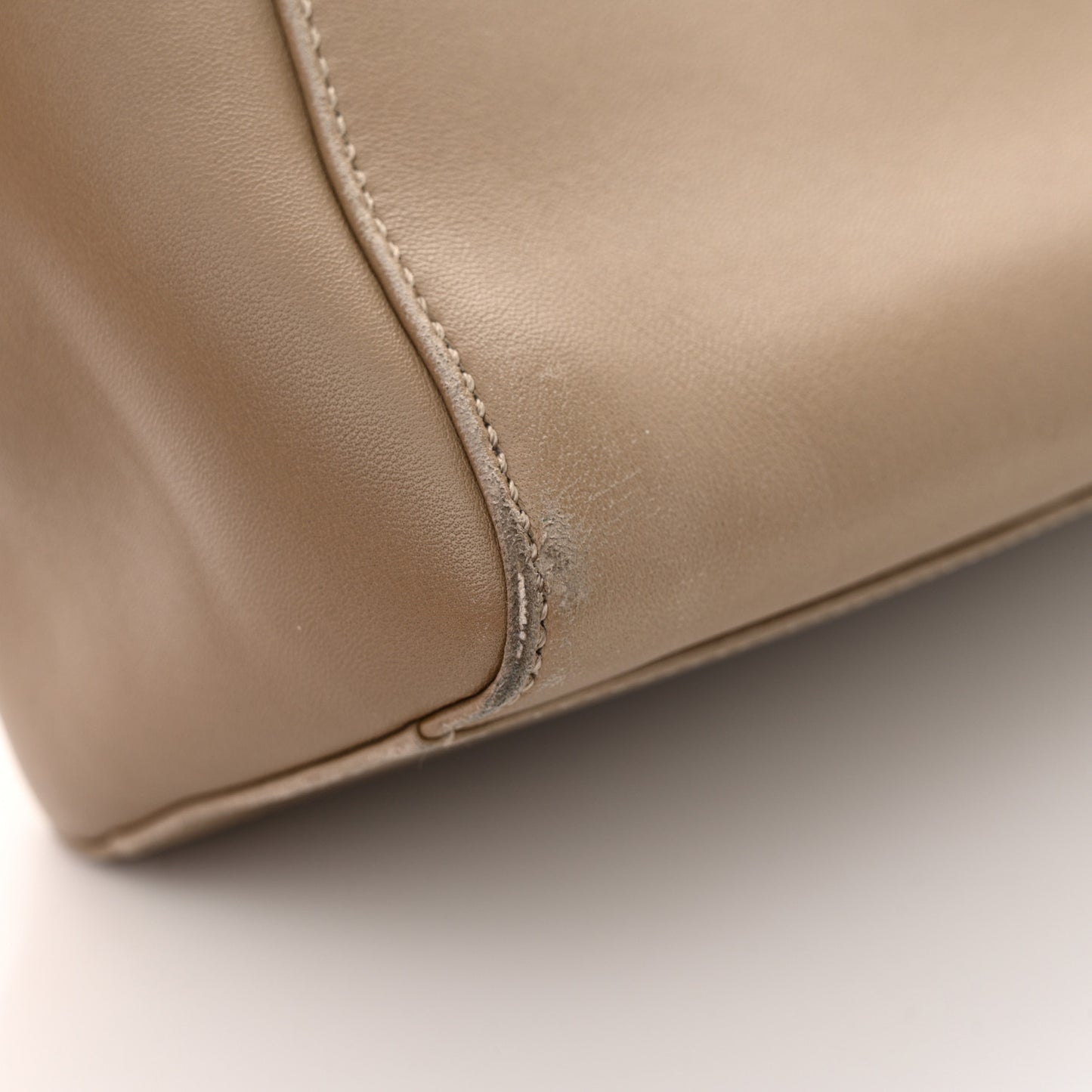 Nappa Mini Peekaboo Iconic Satchel Tortora