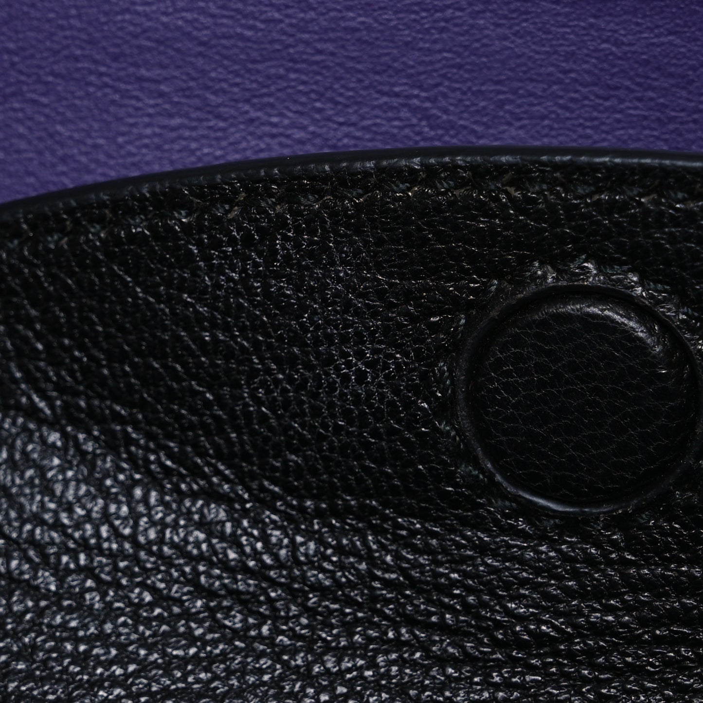 City Calfskin Saffiano Cahier Bag Viola Black
