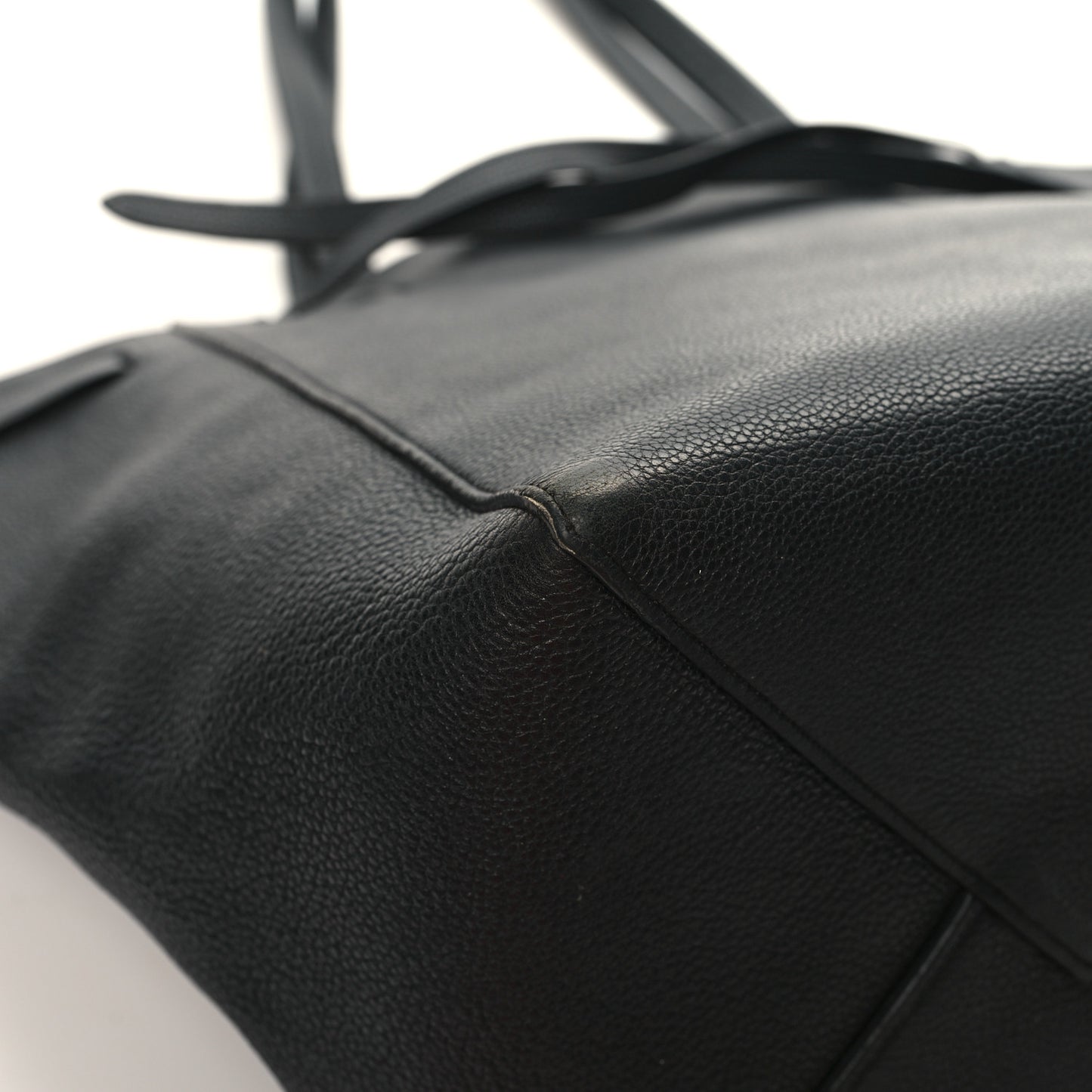 Soft Grained Calfskin Small Belt Cabas Phantom Black