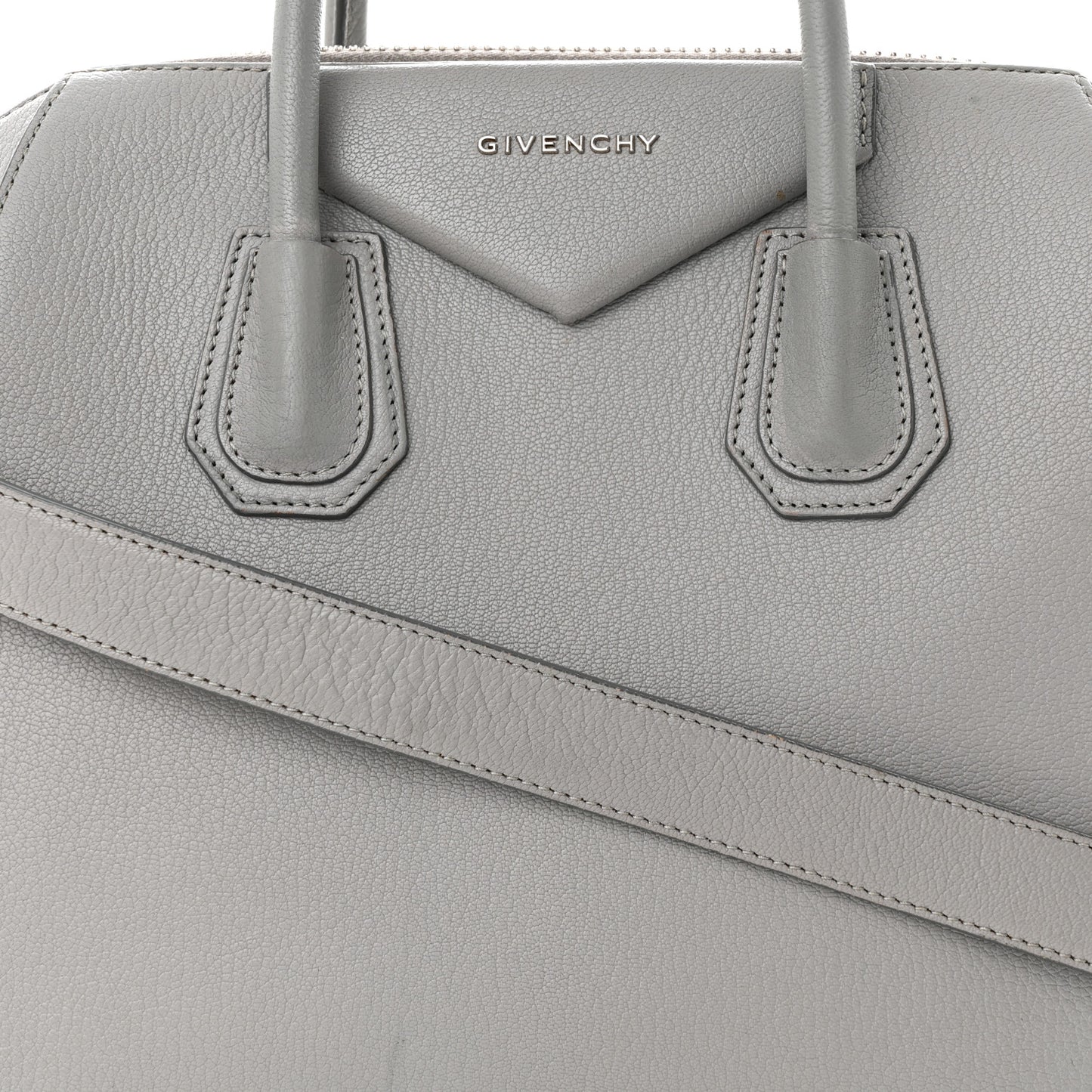 Sugar Goatskin Medium Antigona Pearl Grey